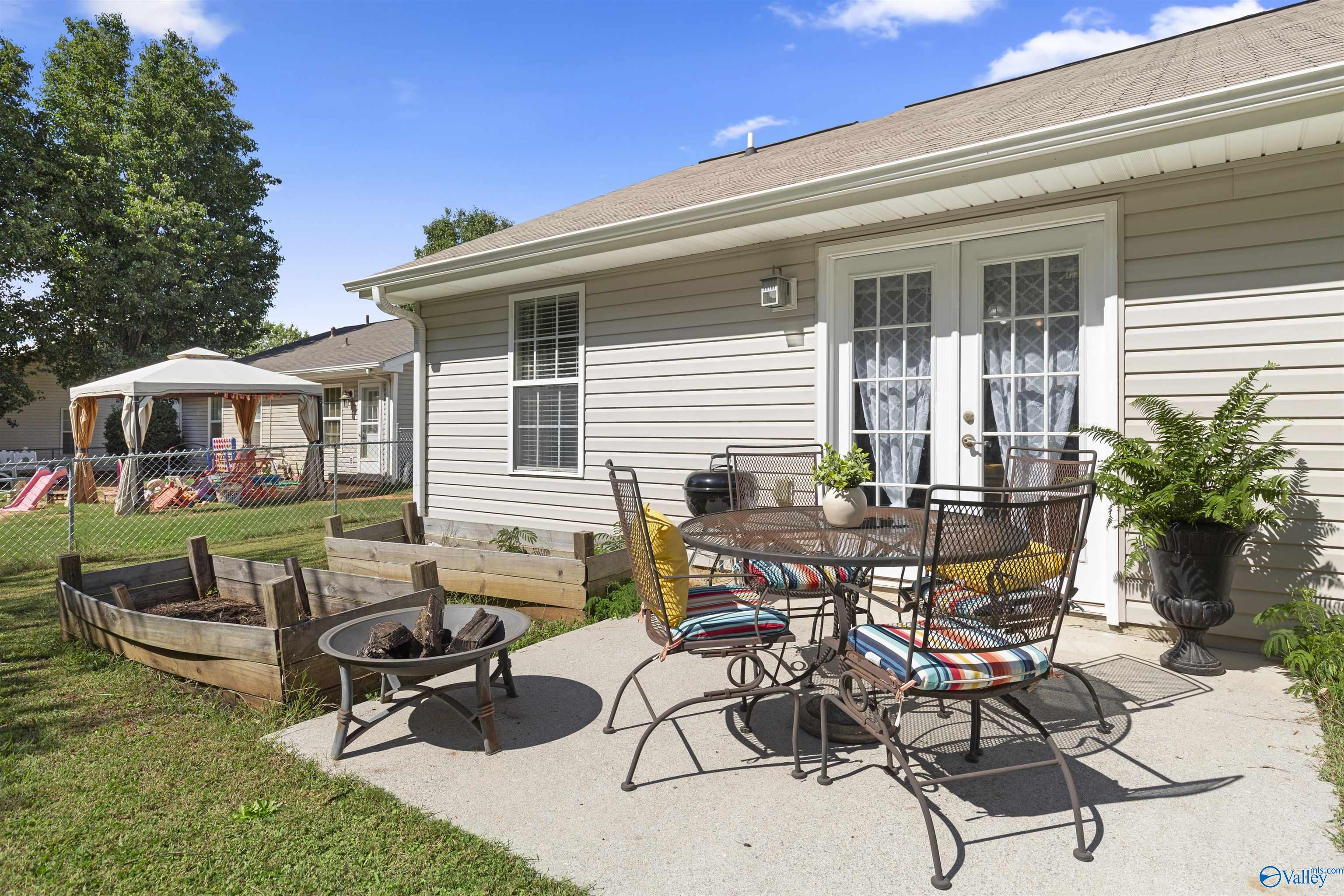 119 Sandy Hollow Drive NW