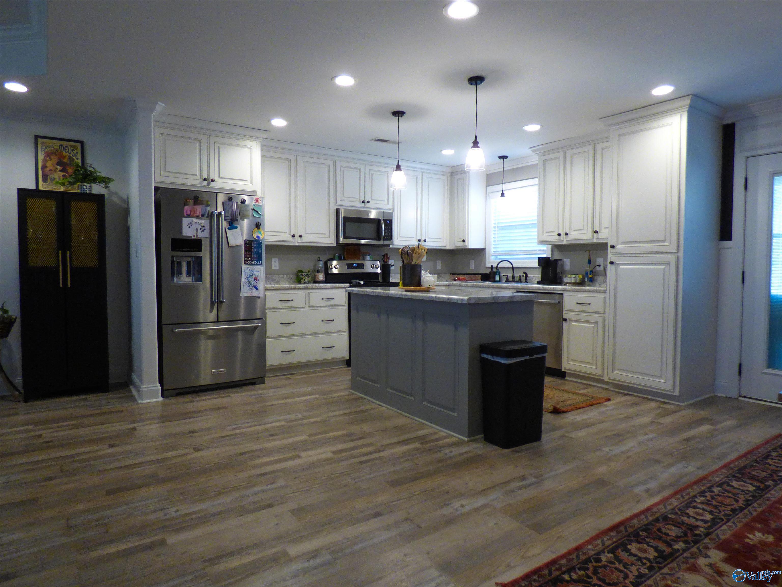 112 Compass Hill Circle