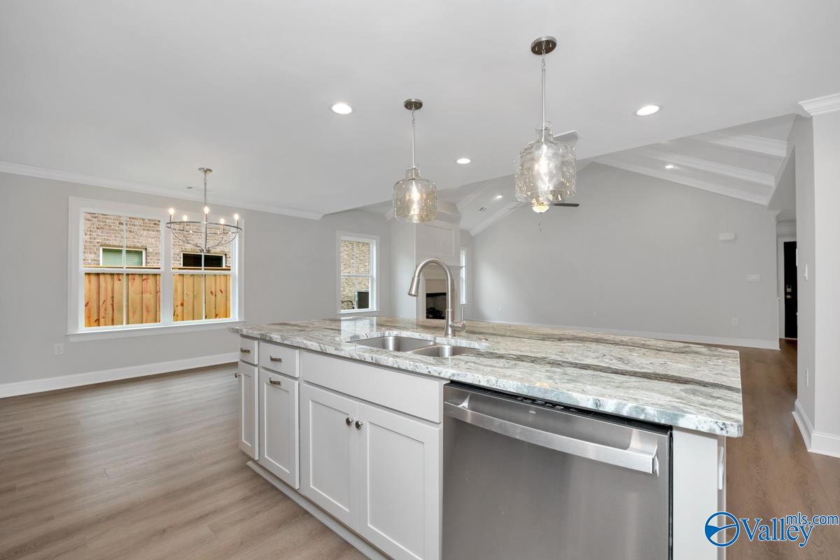 9508 Hampton Oak Drive