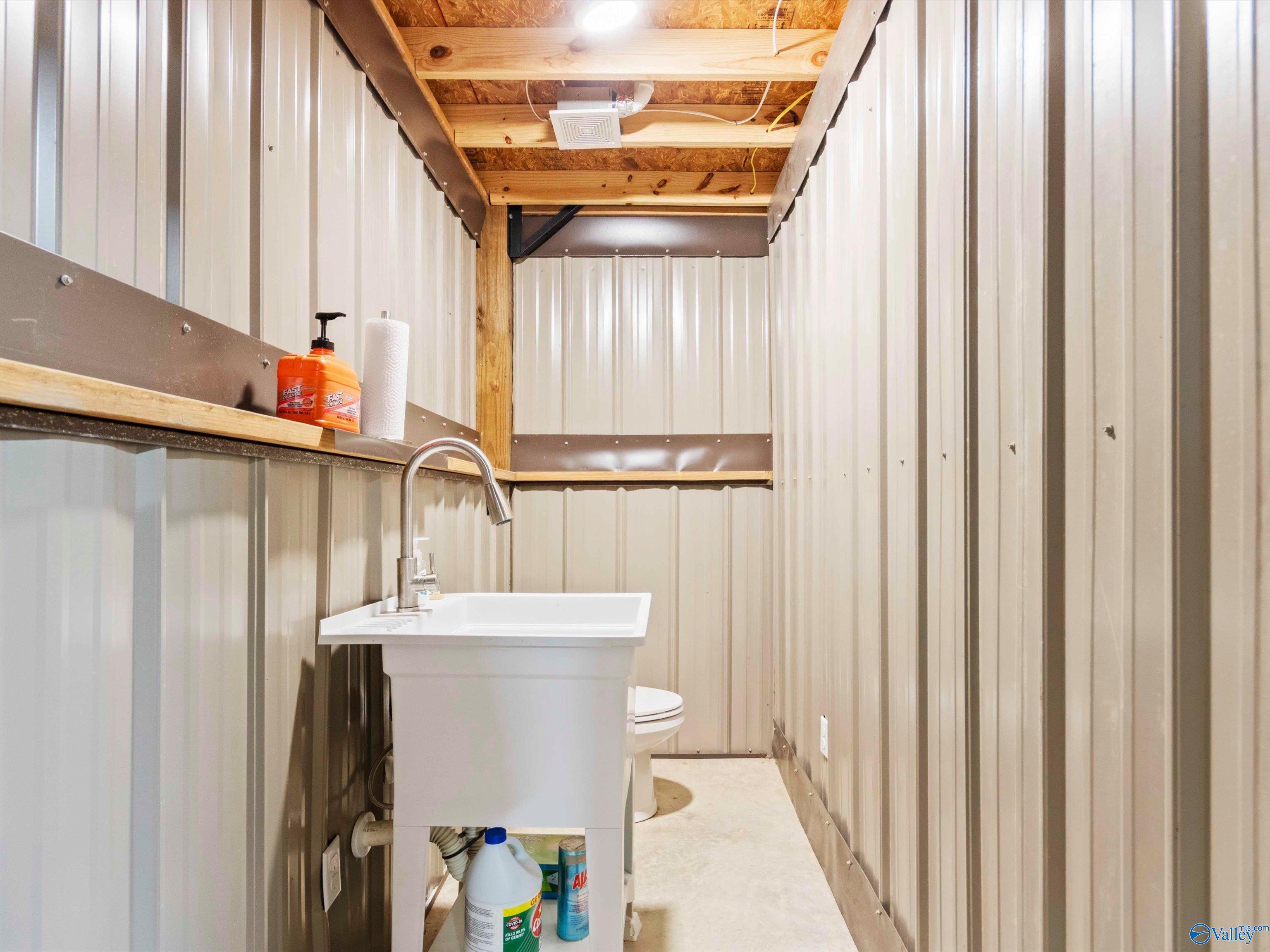 23359 Mooresville Road