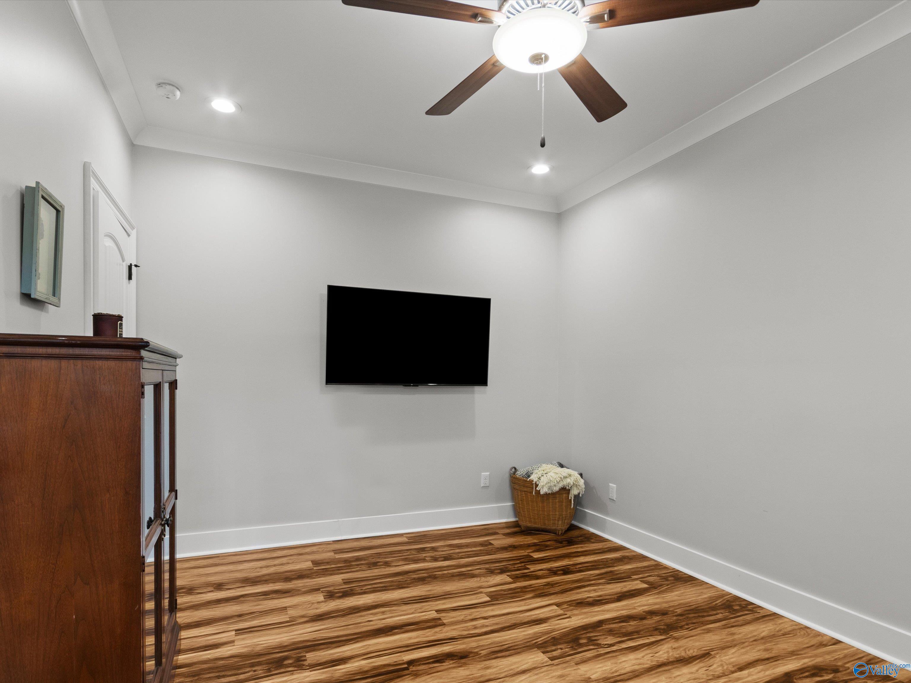 23359 Mooresville Road