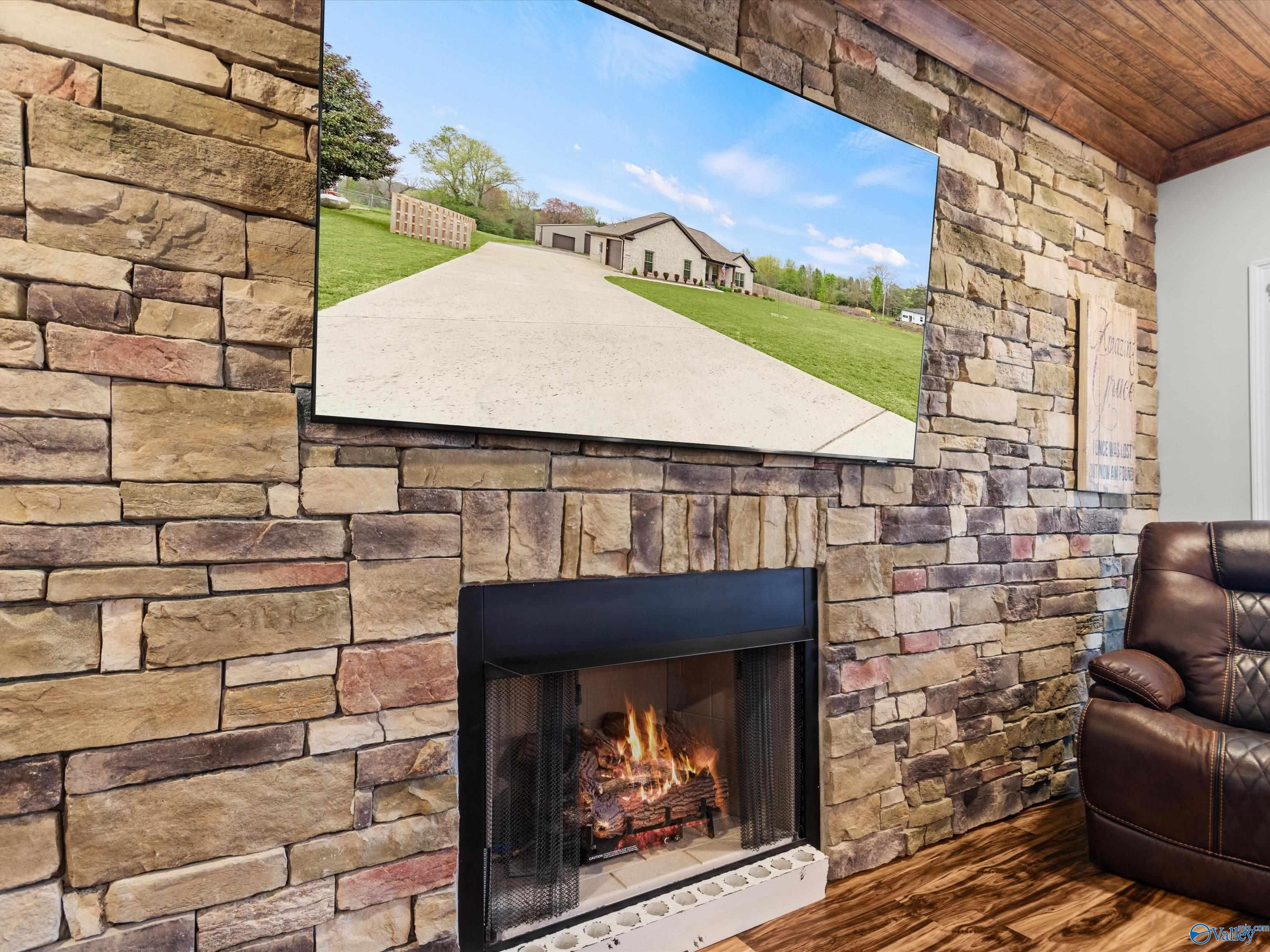 23359 Mooresville Road