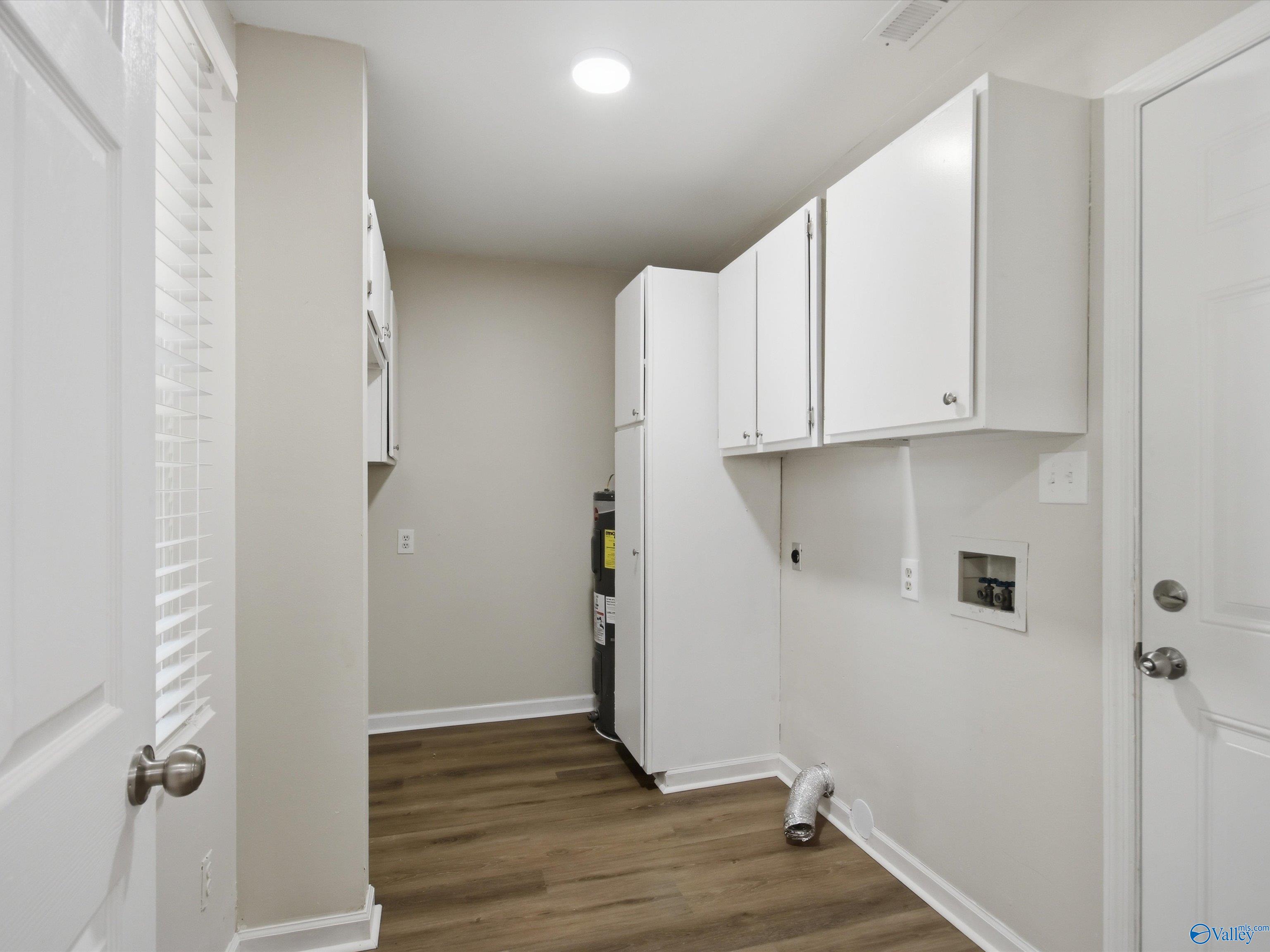 220 Bent Oak Circle