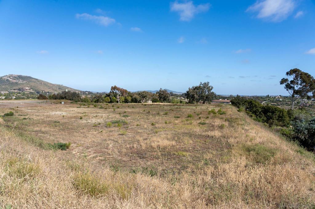 6219 Calle Ponte Bella