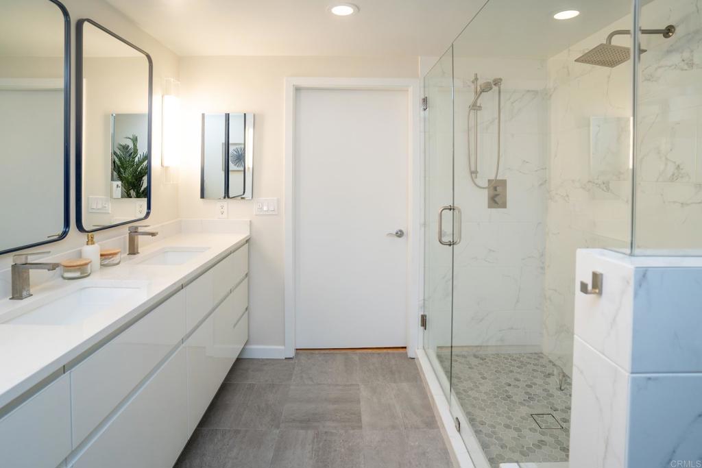 1432 Pacific Highway 315