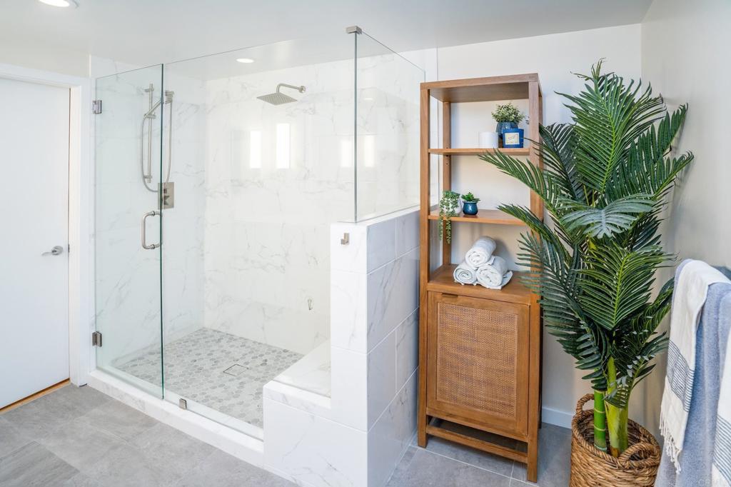 1432 Pacific Highway 315