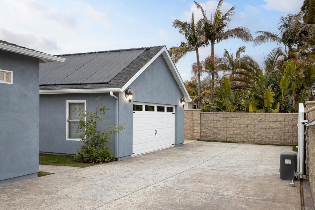 1945 Stewart Street