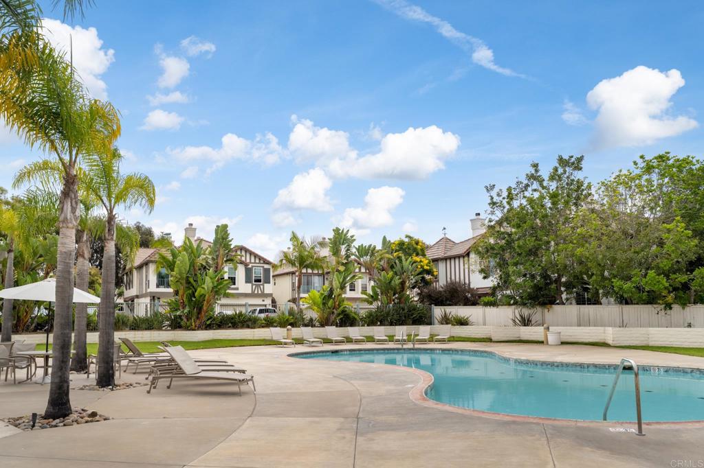 382 Carmel Creeper Pl