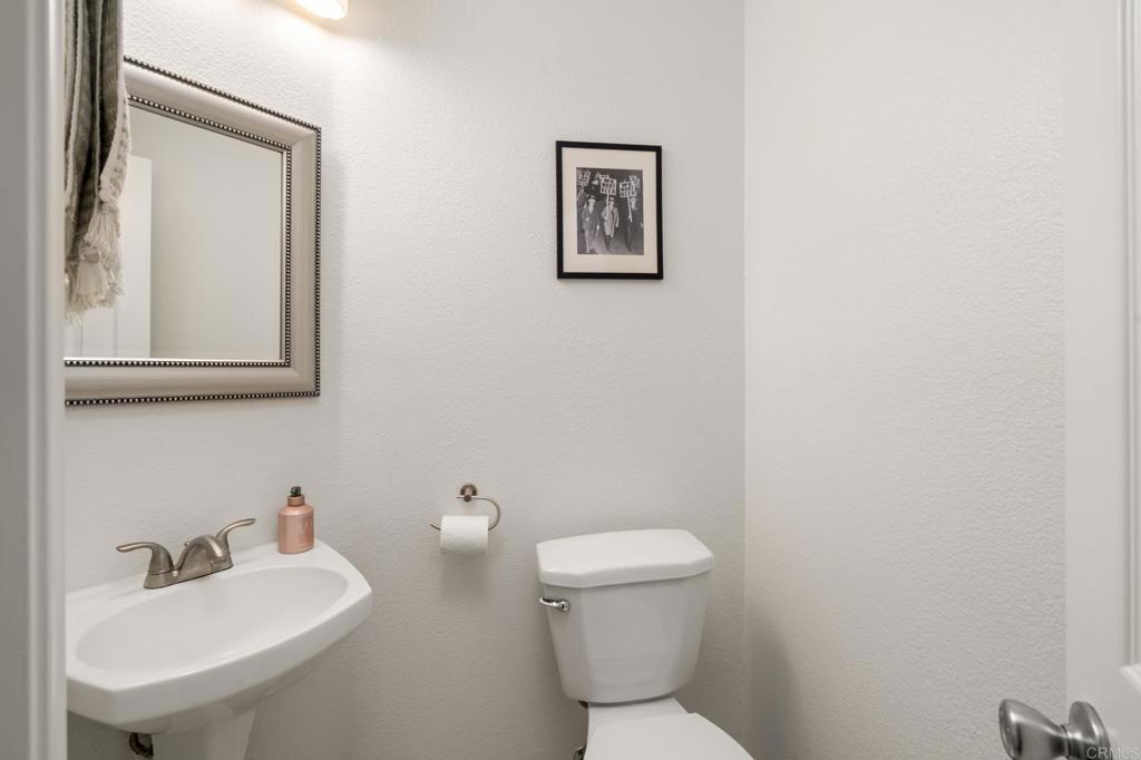 382 Carmel Creeper Pl