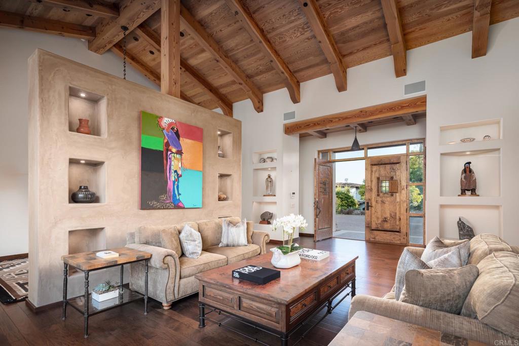 18355 Calle la Serra