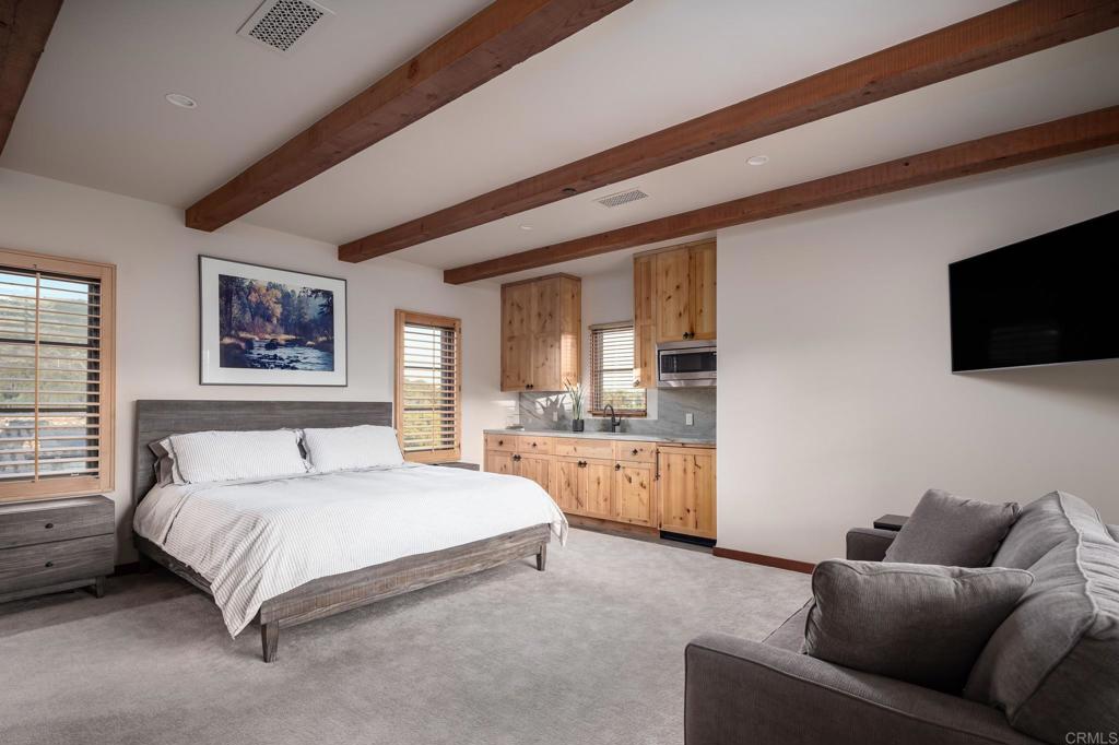 18355 Calle la Serra