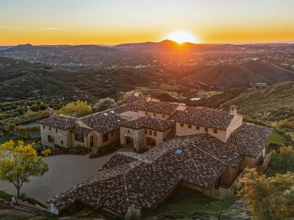 18000 Sunset Point Road