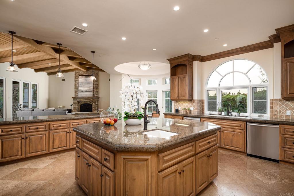 6627 Calle Ponte Bella