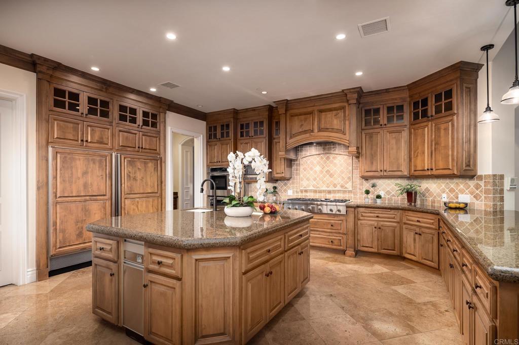 6627 Calle Ponte Bella