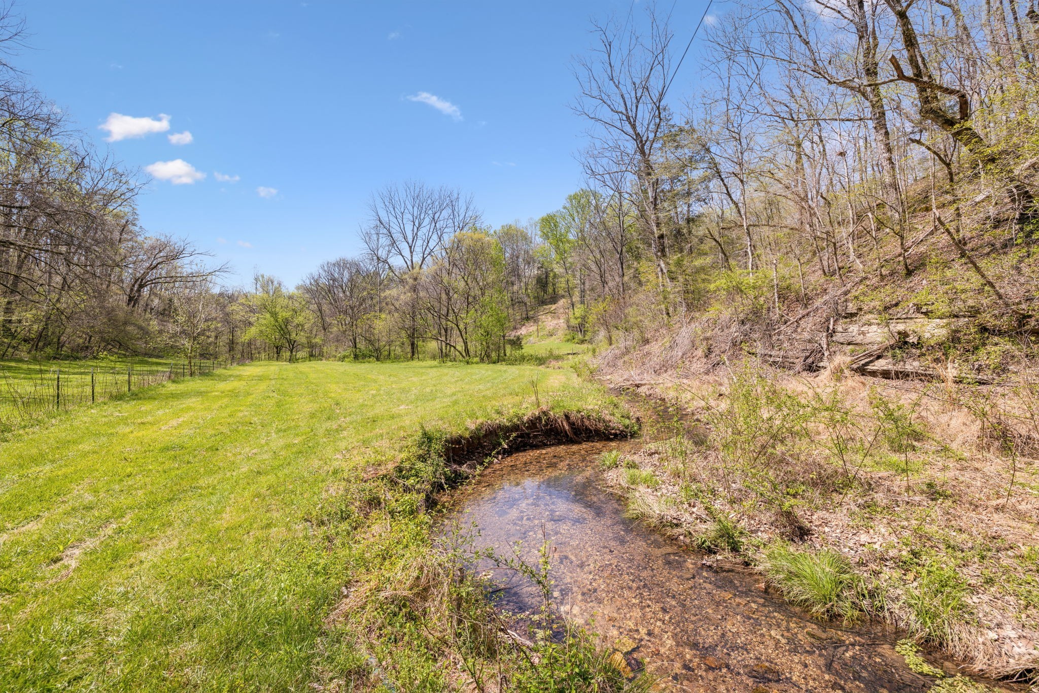 5822 Fly Hollow Rd