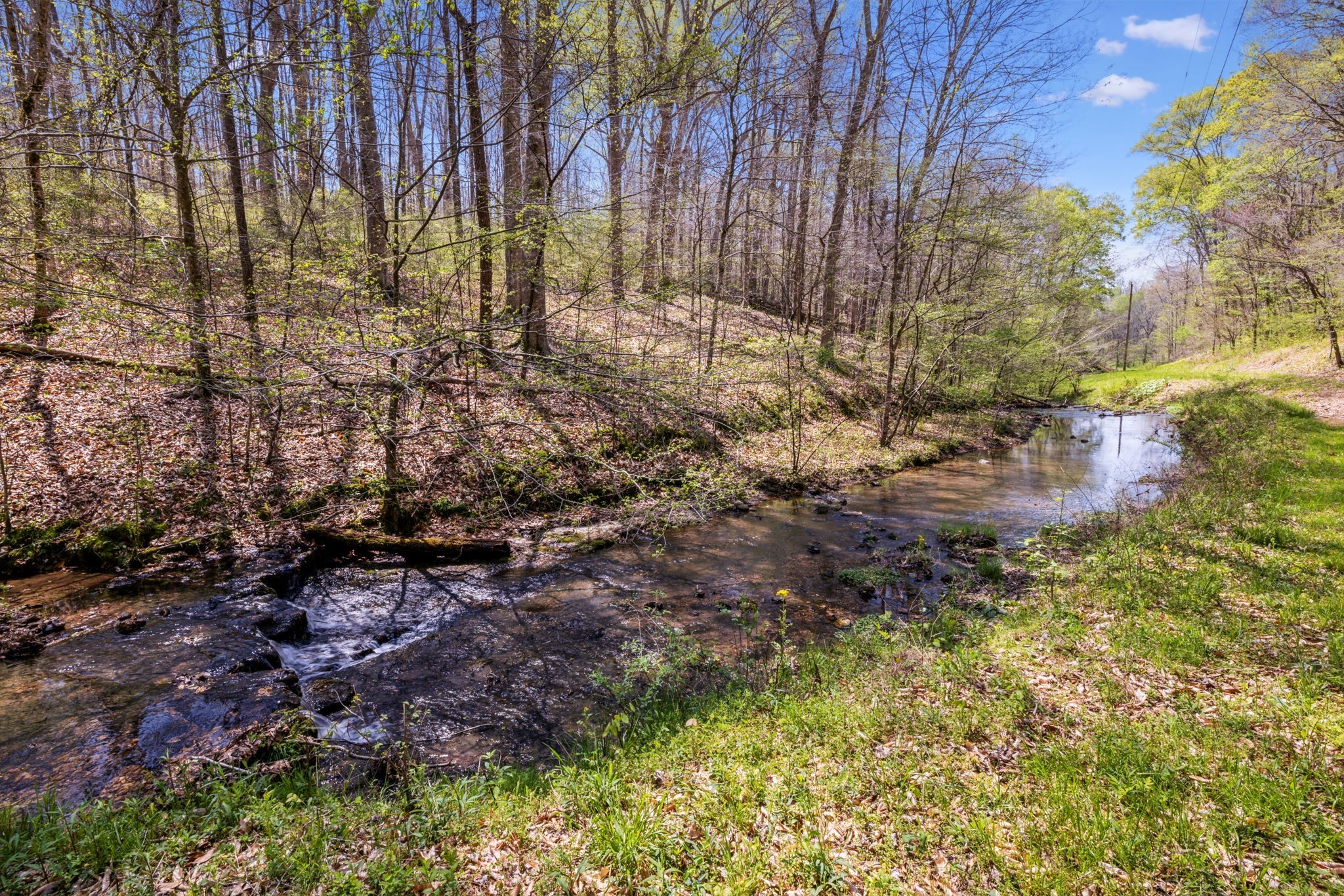 5822 Fly Hollow Rd