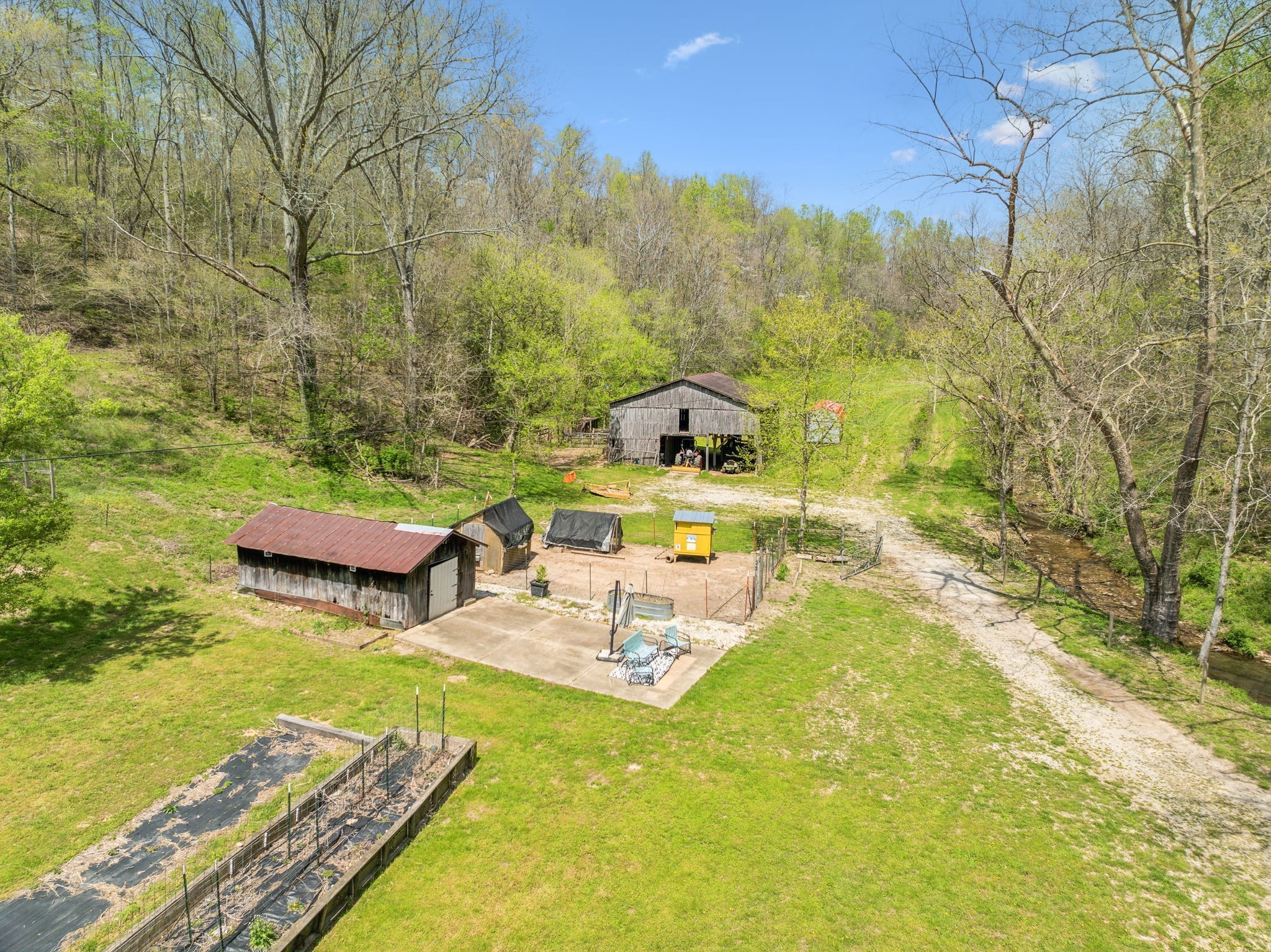 5822 Fly Hollow Rd
