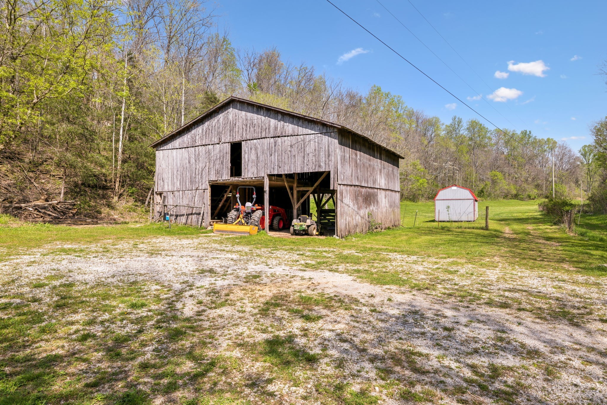5822 Fly Hollow Rd