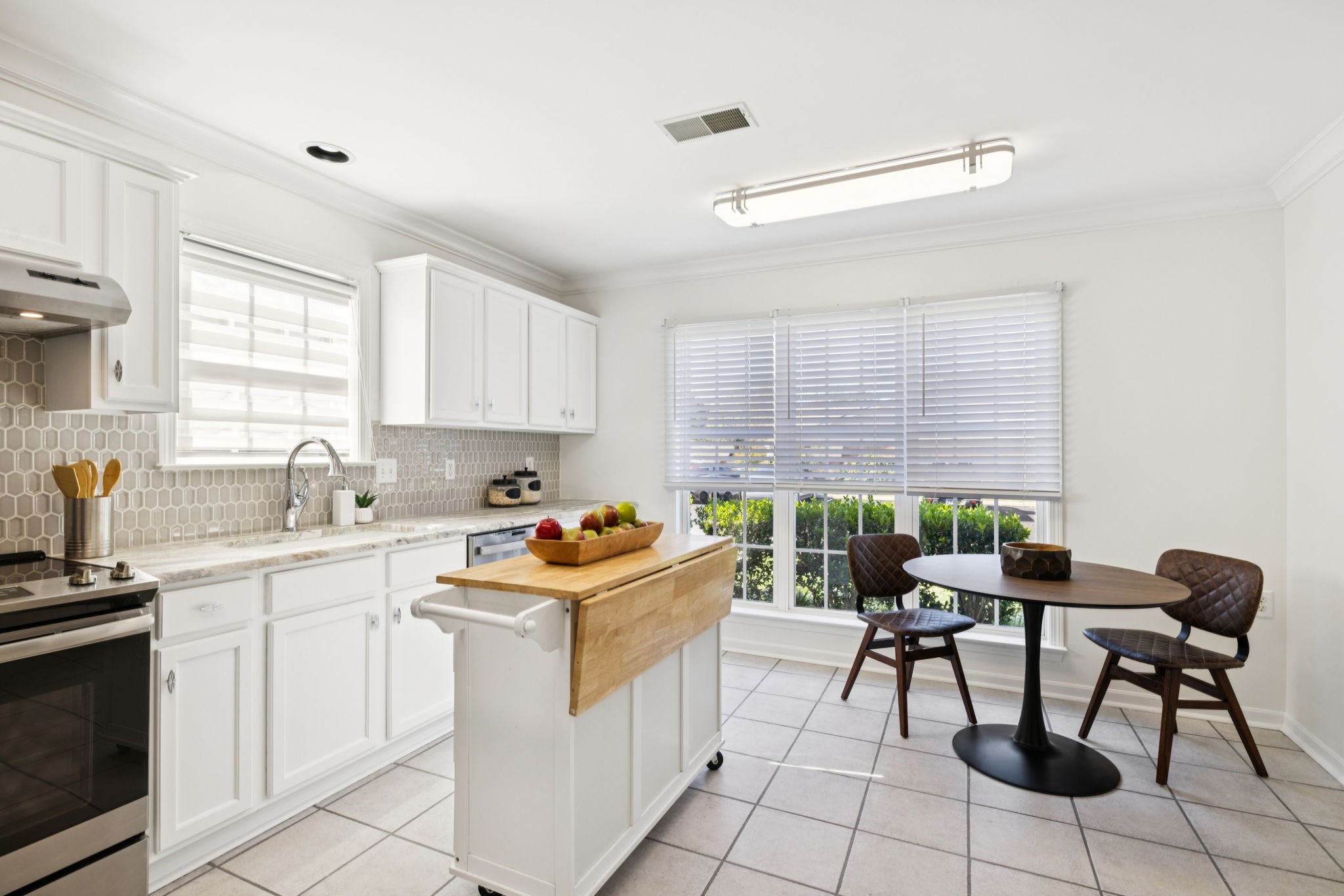 93 Alton Park Ln Unit: 93