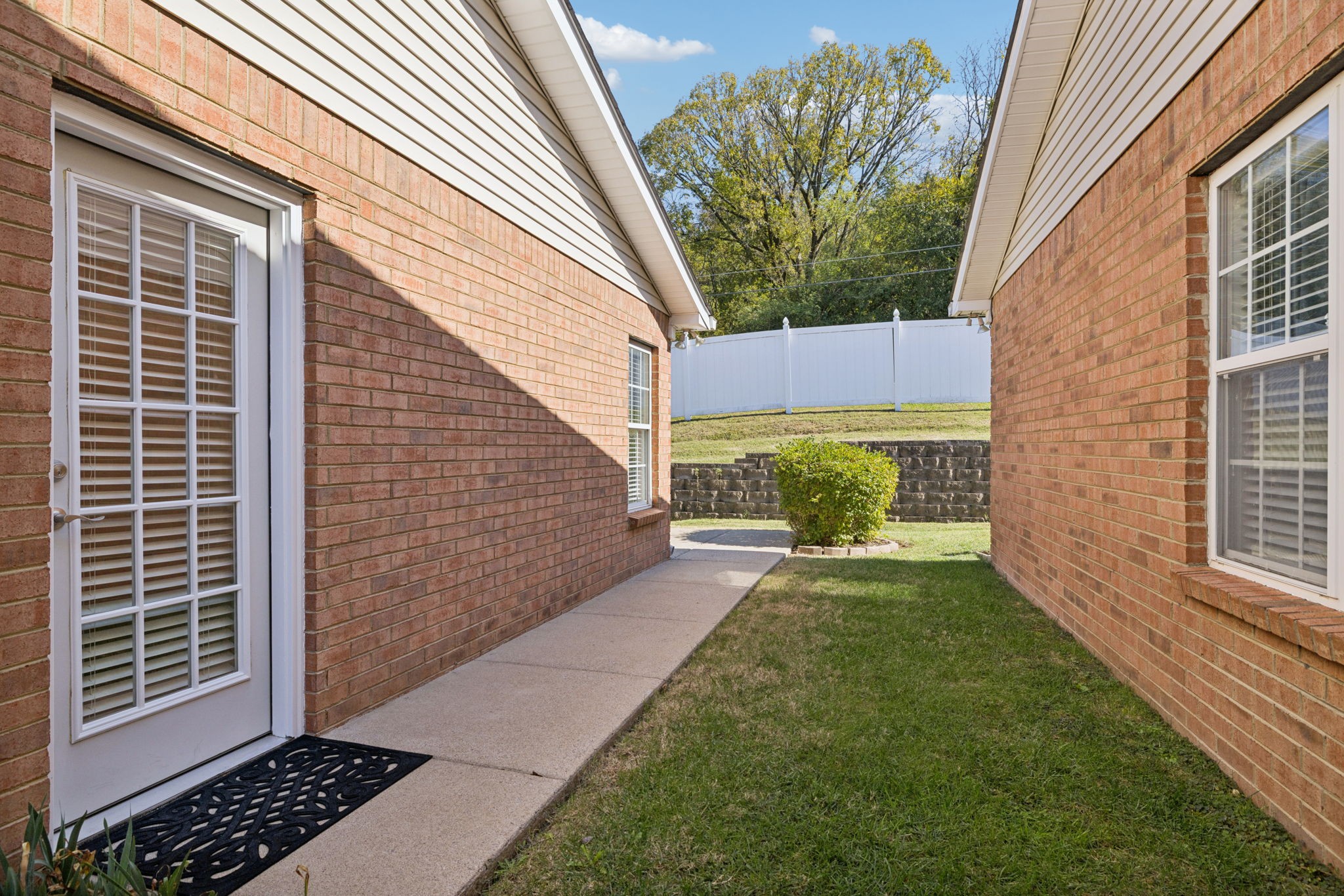 93 Alton Park Ln Unit: 93