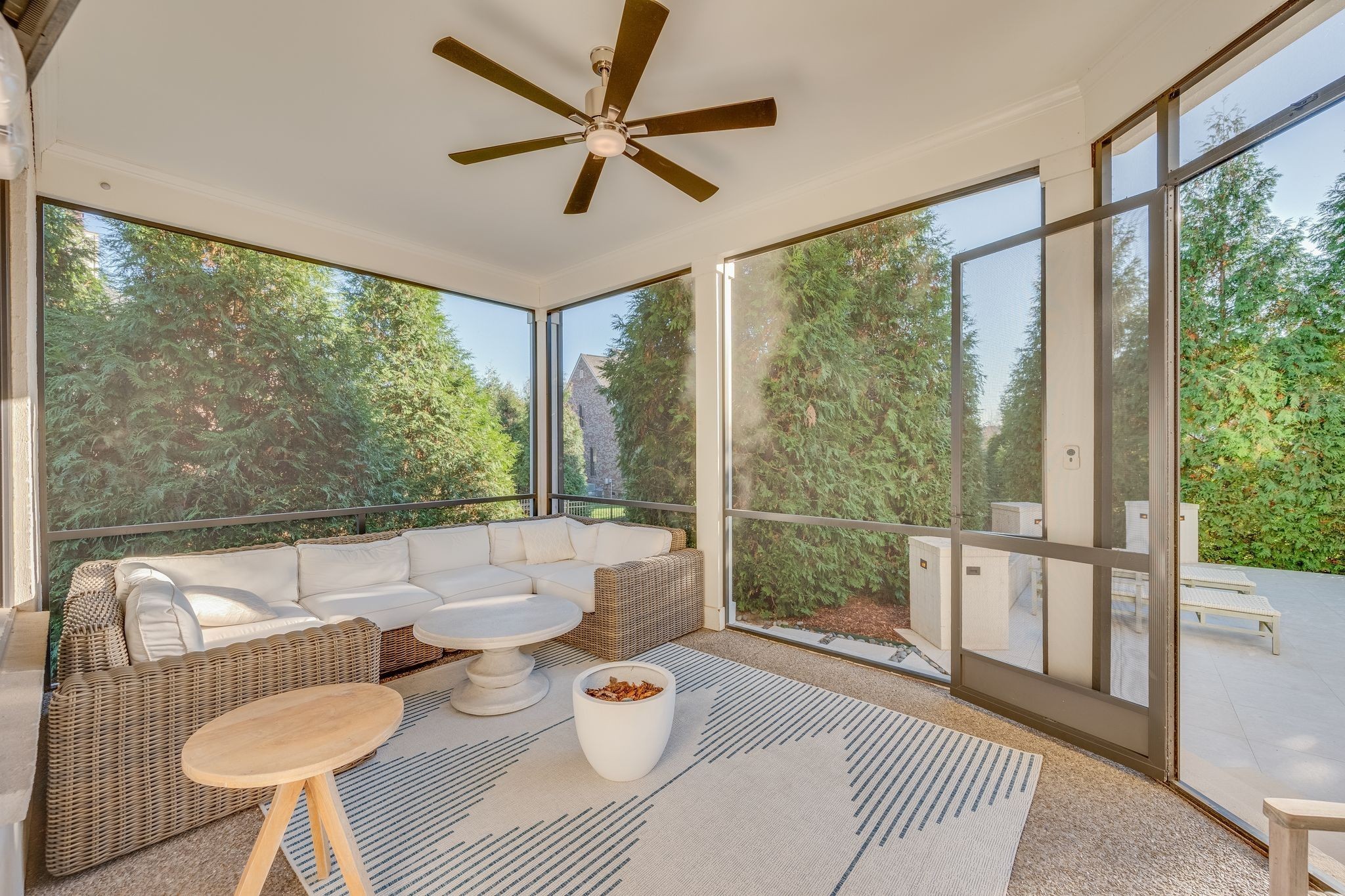 9209 Duncaster Cir