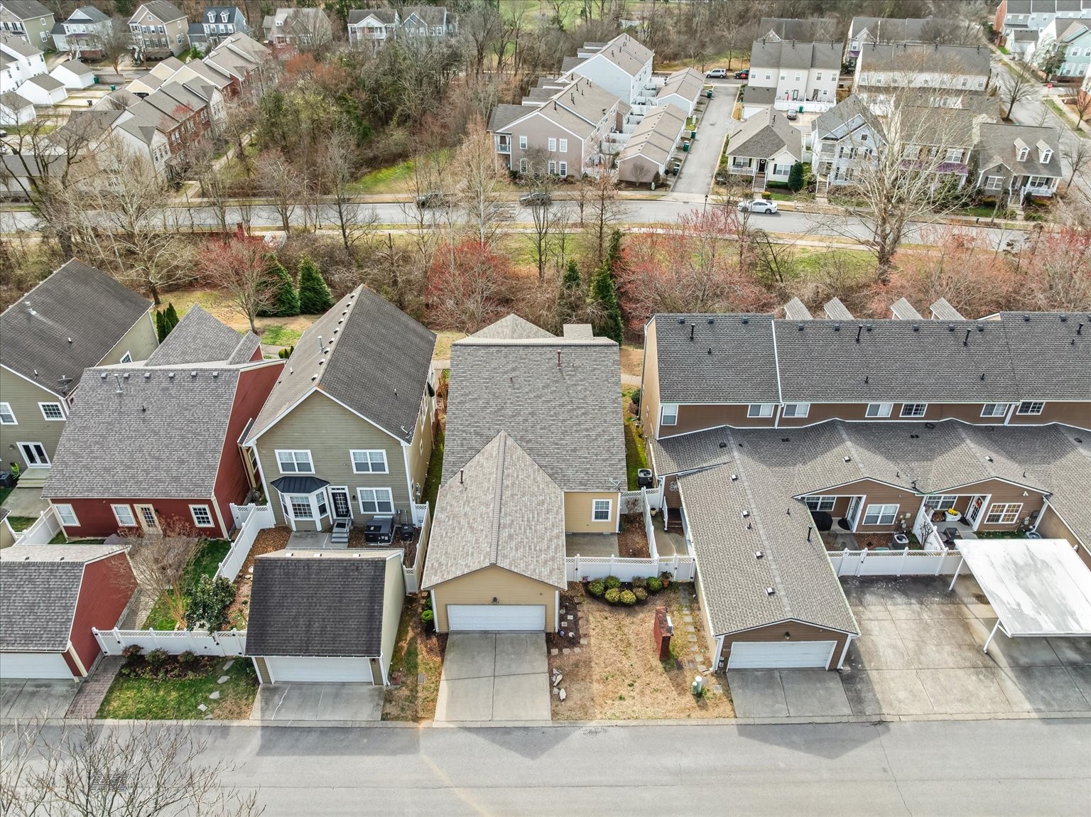 8676 Gauphin Pl