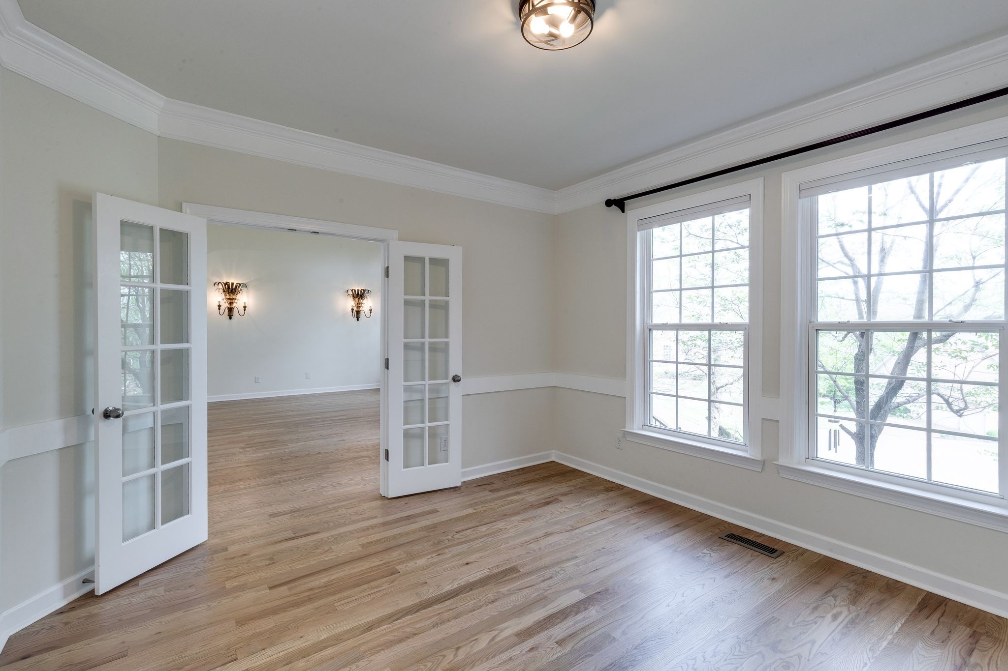 415 Enclave Ct