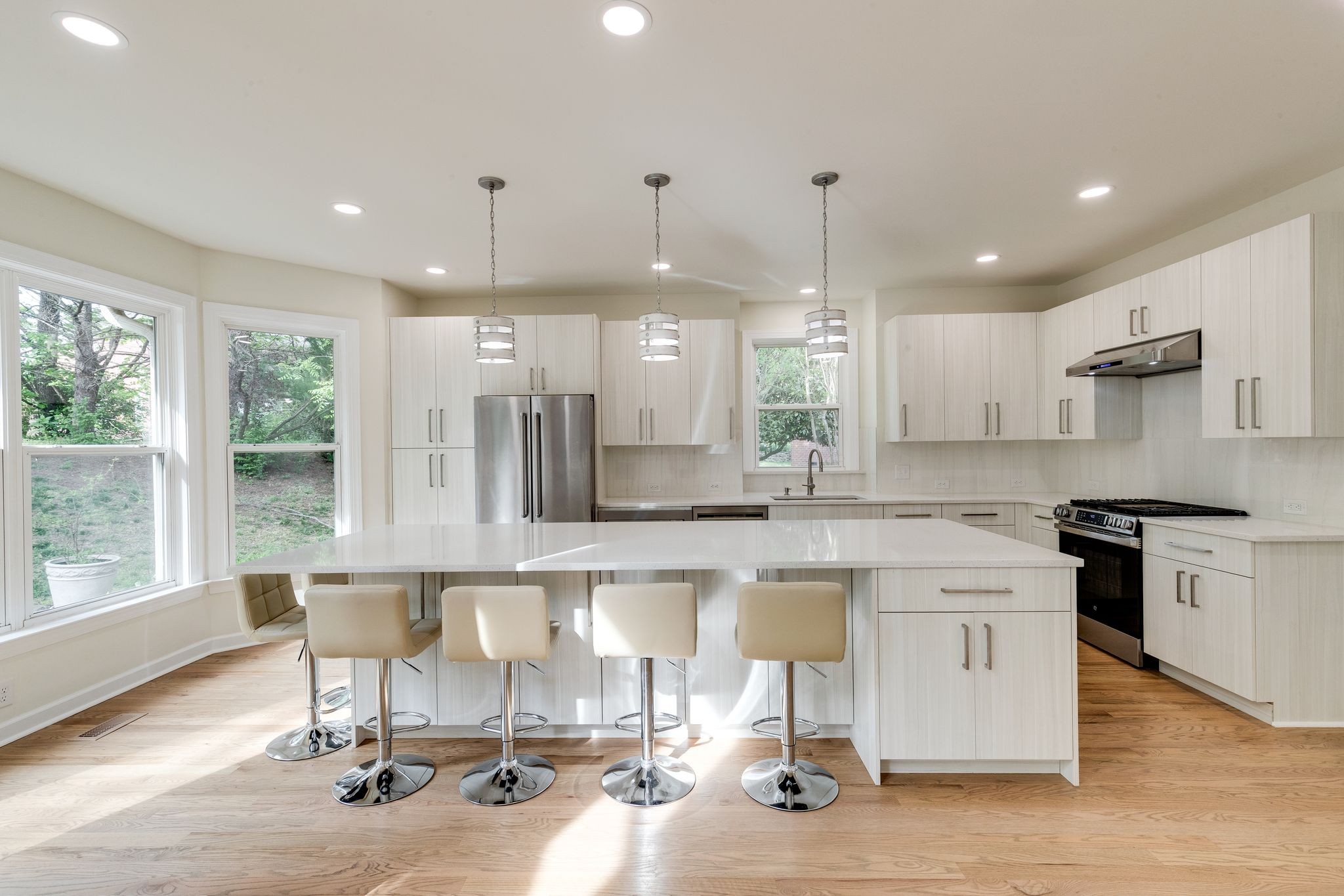 415 Enclave Ct