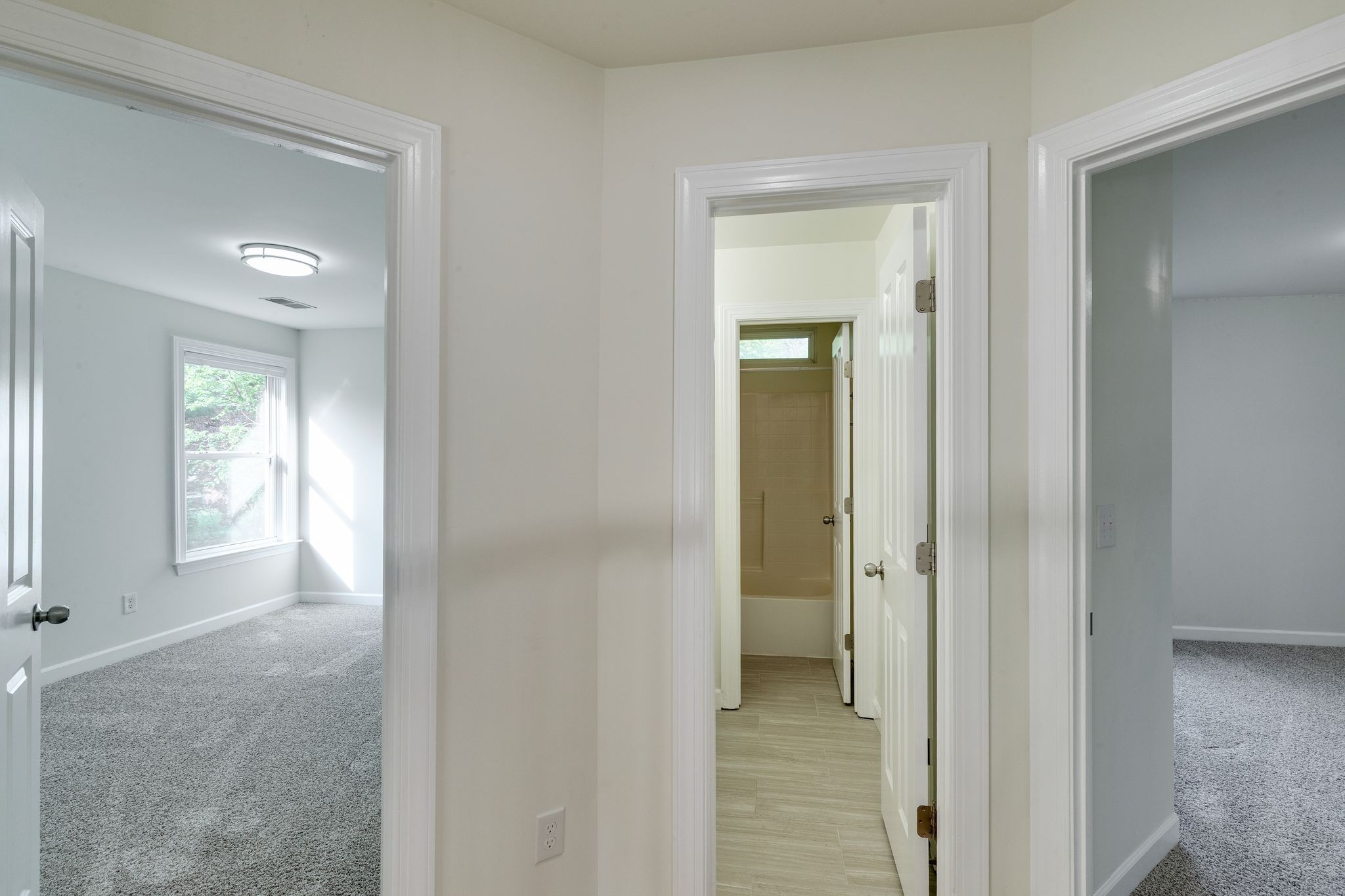 415 Enclave Ct