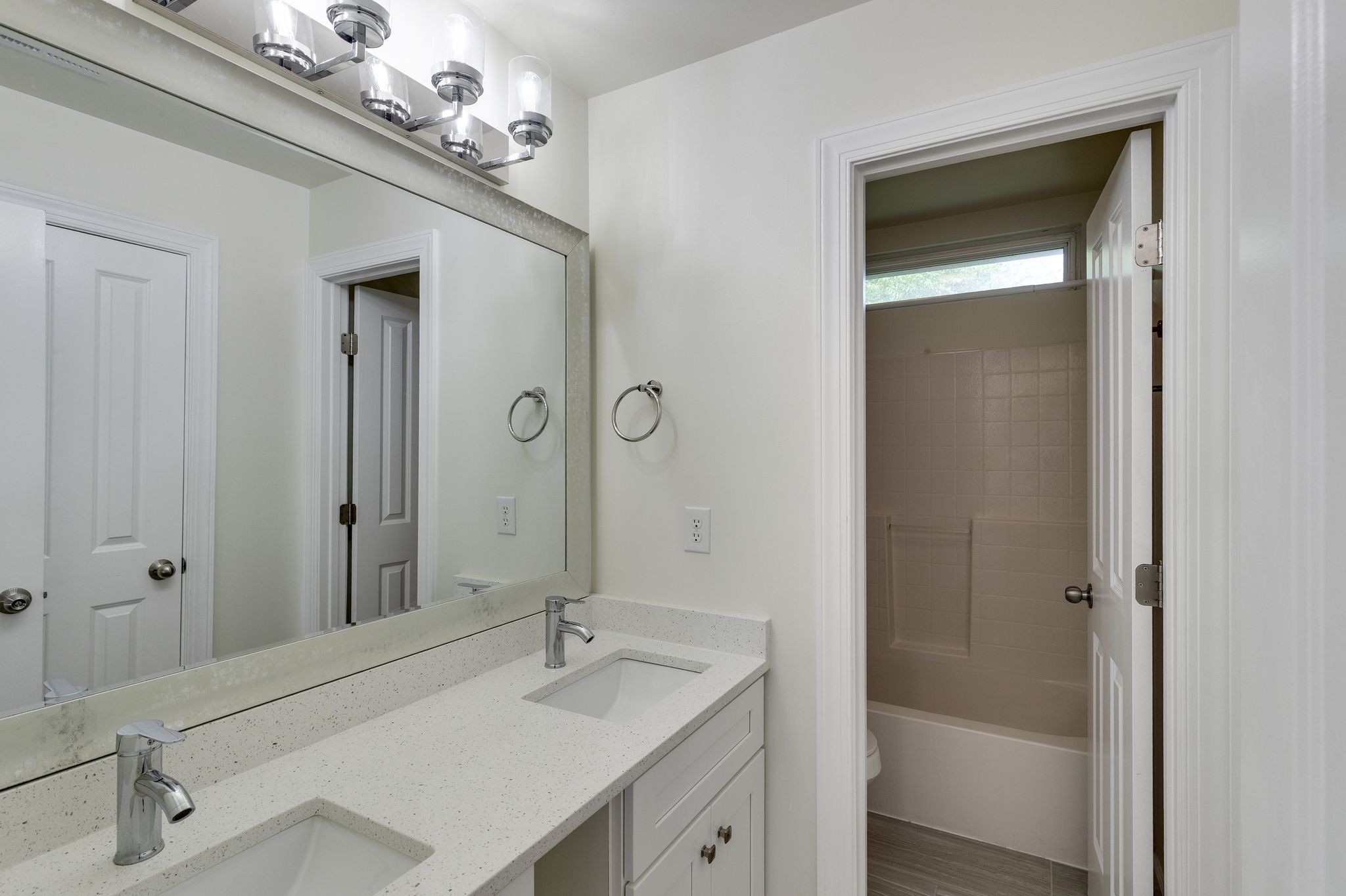 415 Enclave Ct