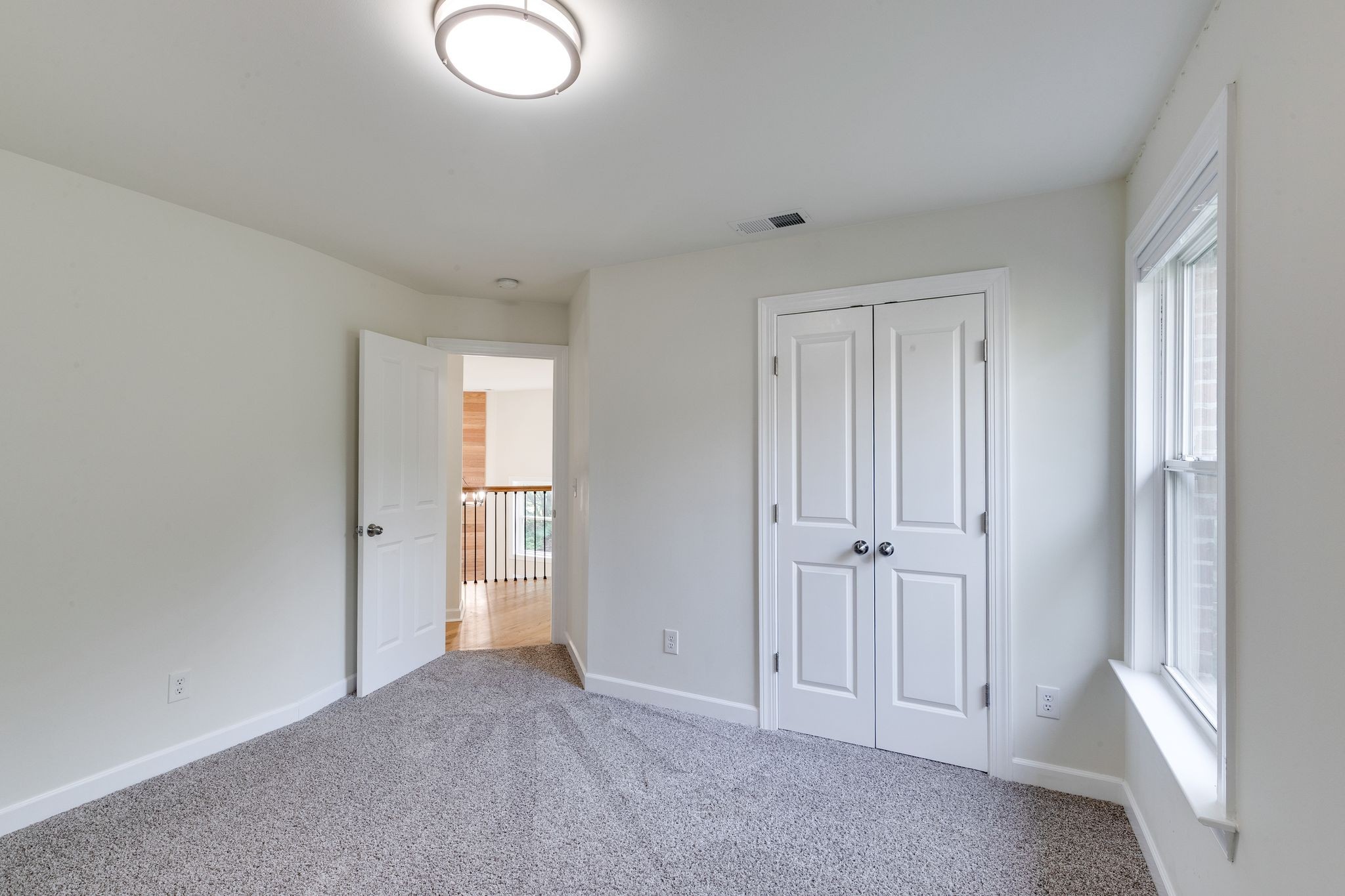 415 Enclave Ct