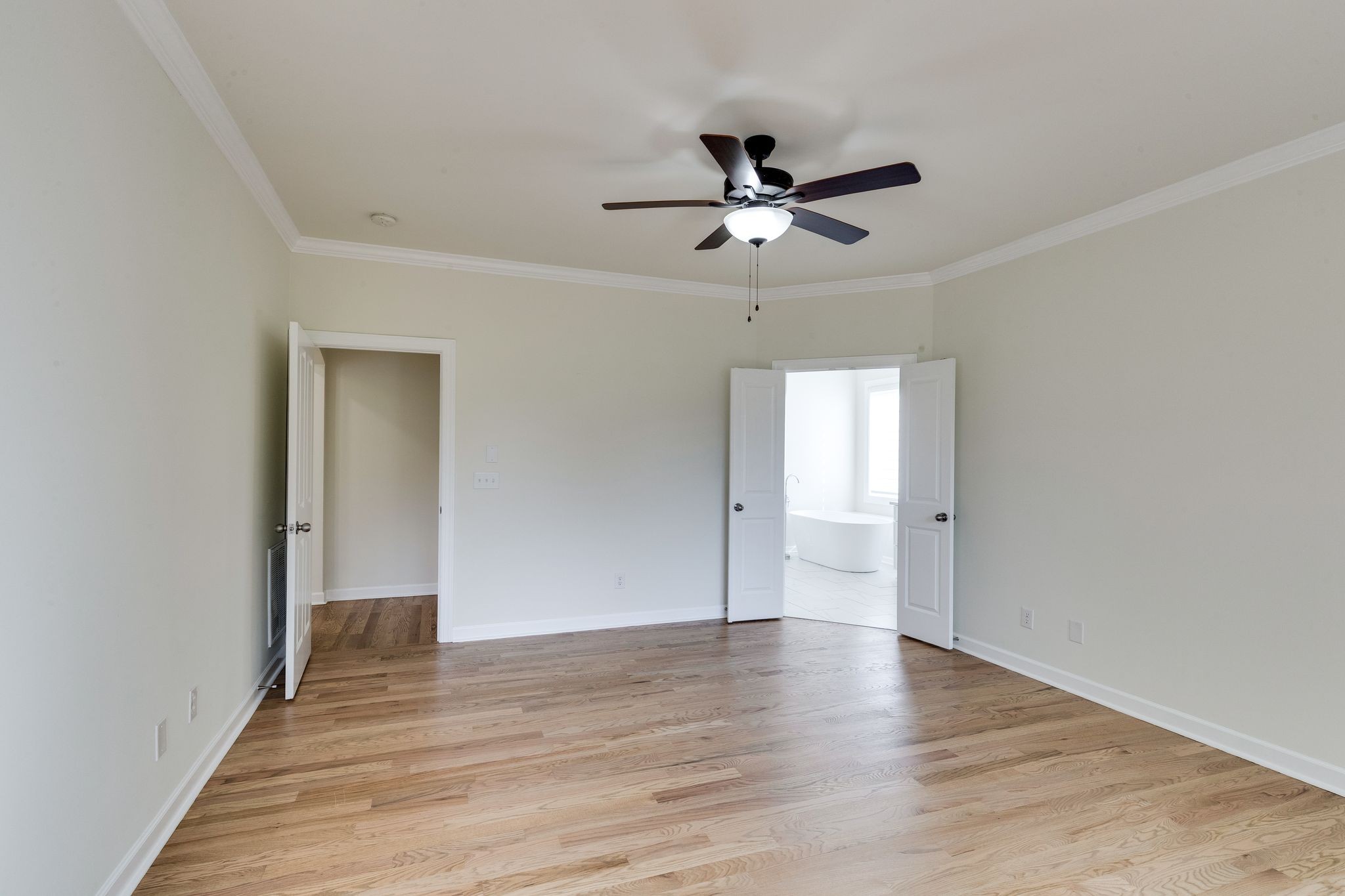 415 Enclave Ct