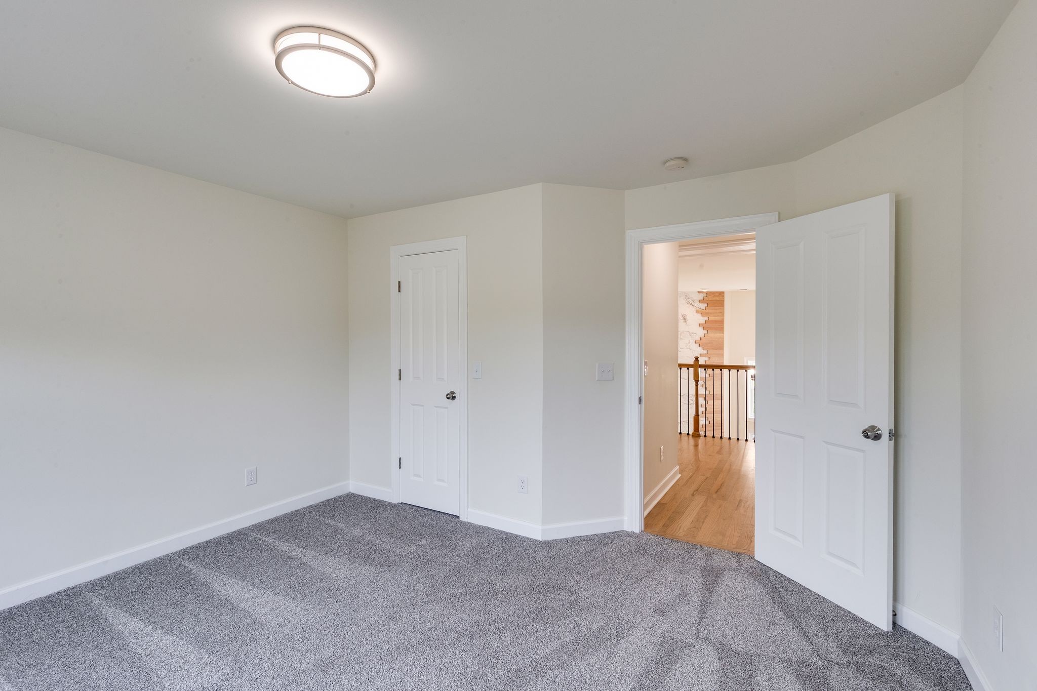 415 Enclave Ct