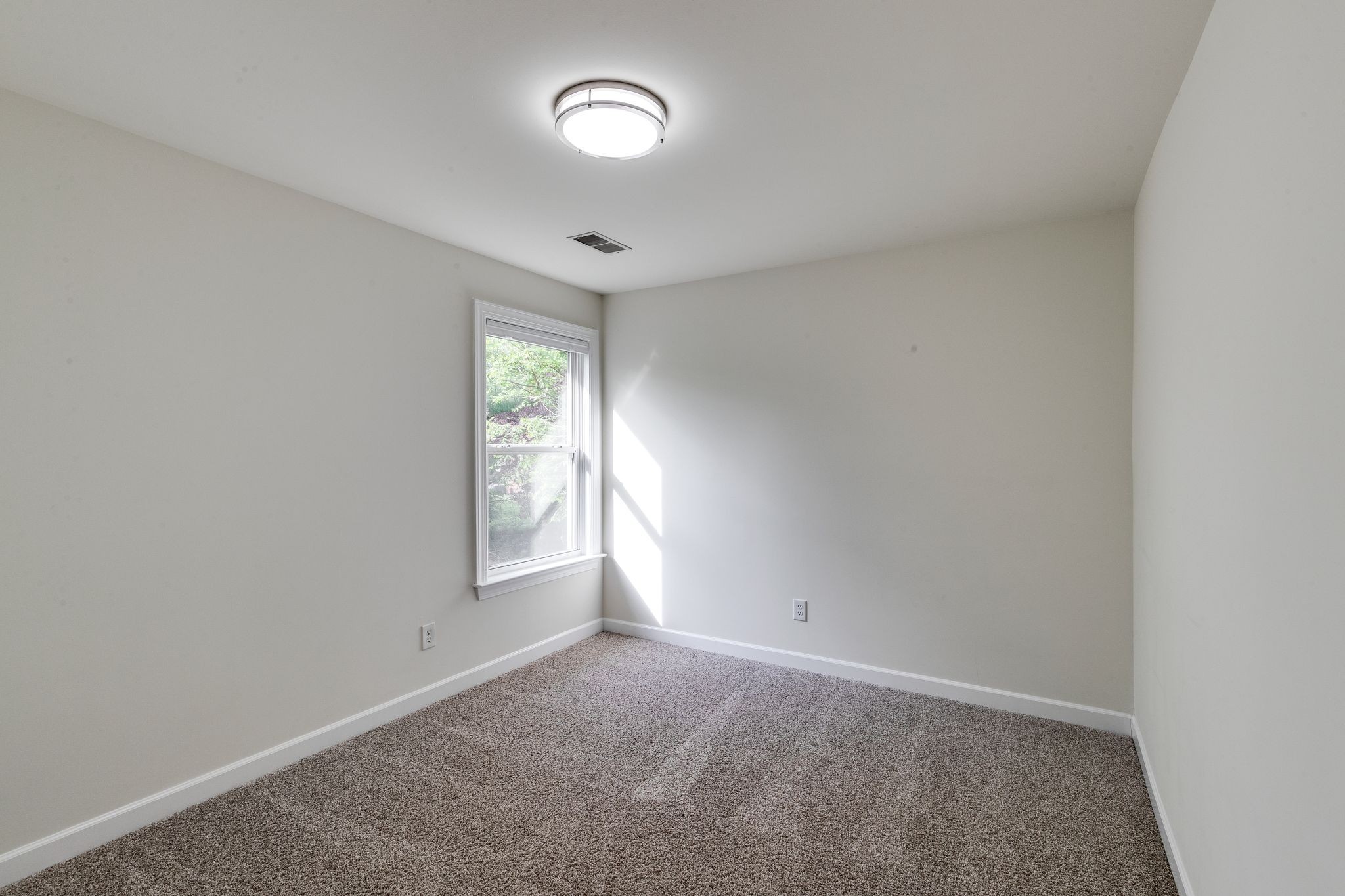 415 Enclave Ct