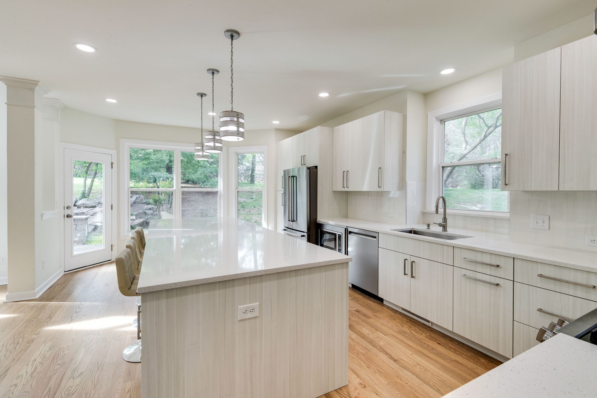 415 Enclave Ct