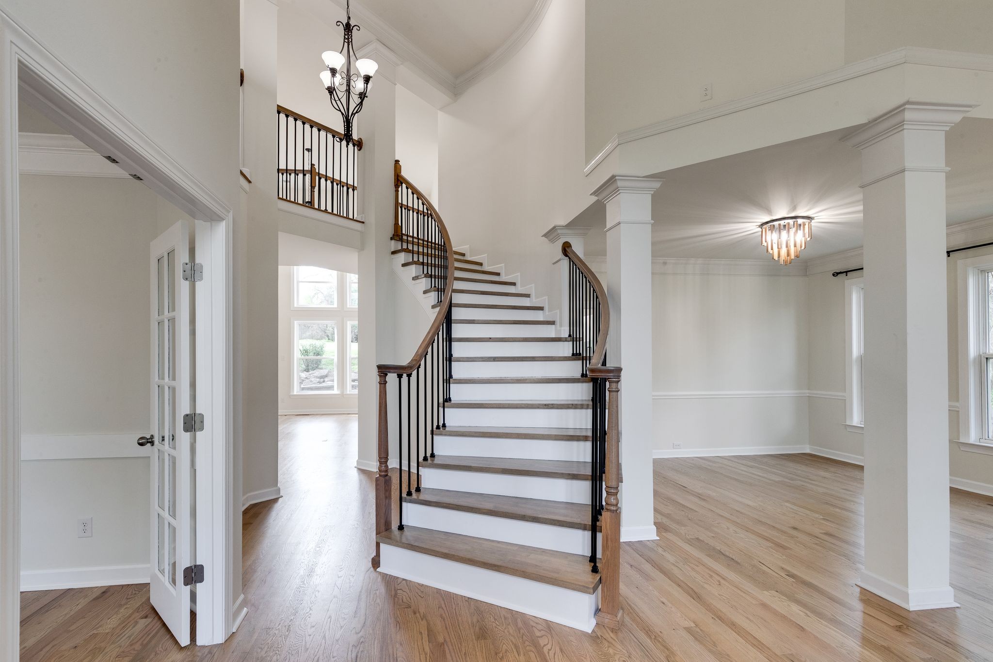 415 Enclave Ct