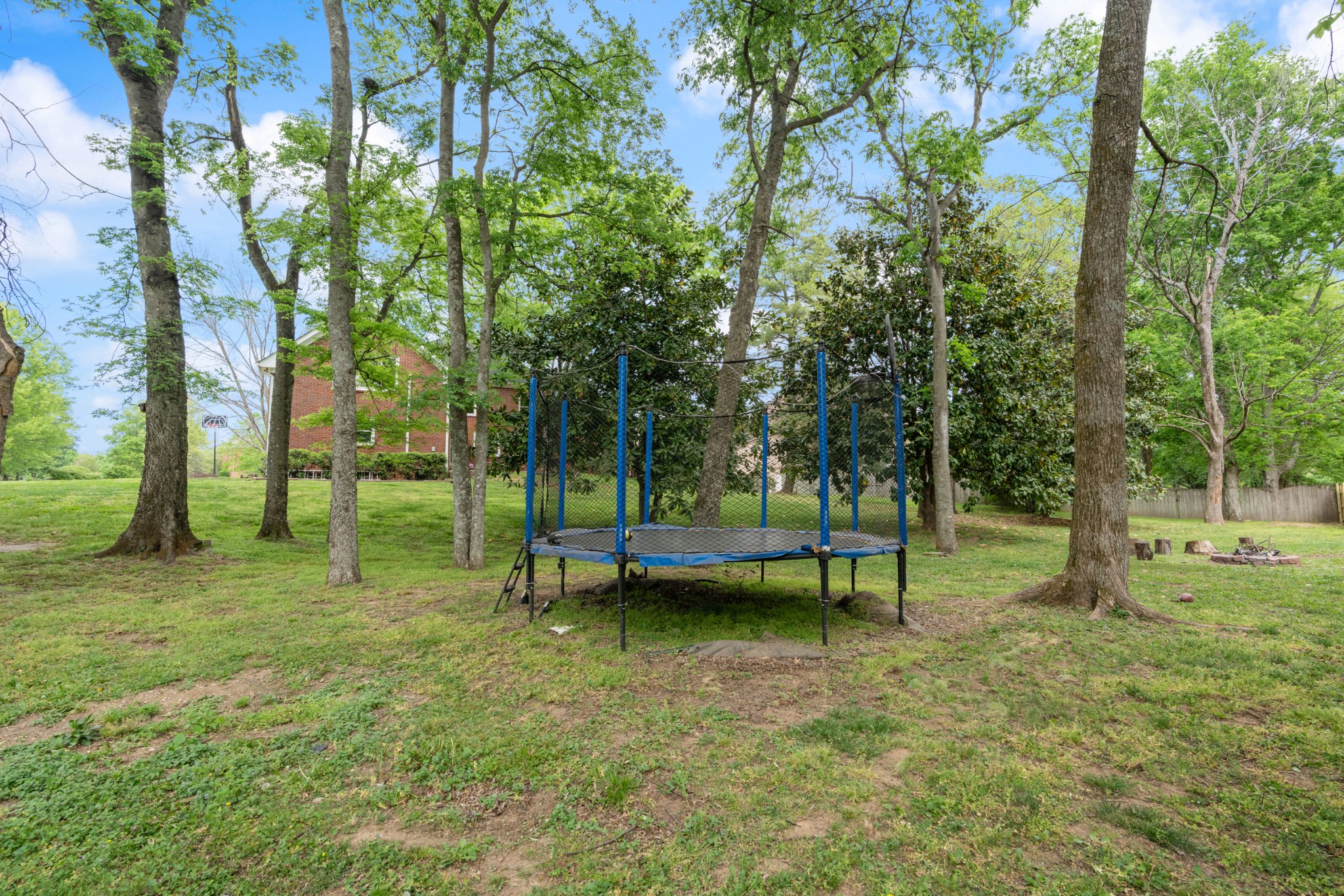 9359 Ansley Ln