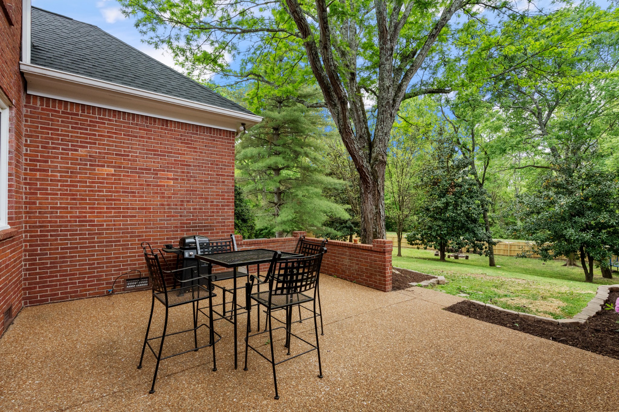 9359 Ansley Ln