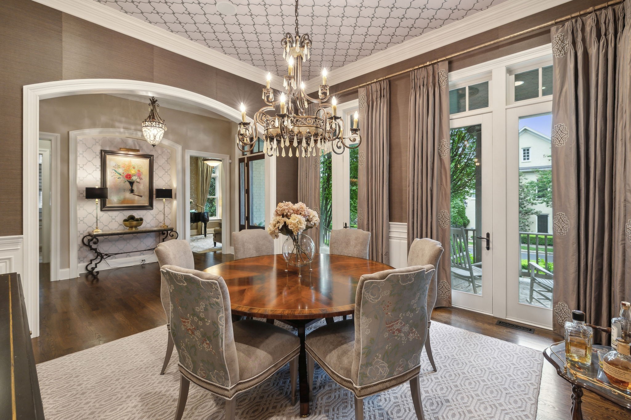 1025 Falling Leaf Cir