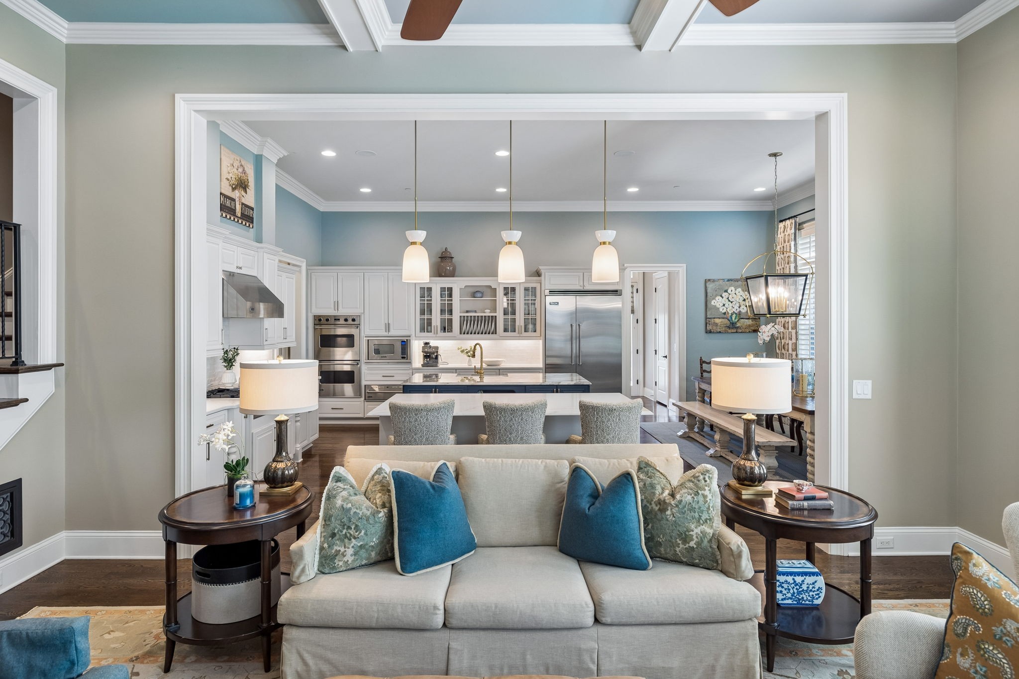 1025 Falling Leaf Cir