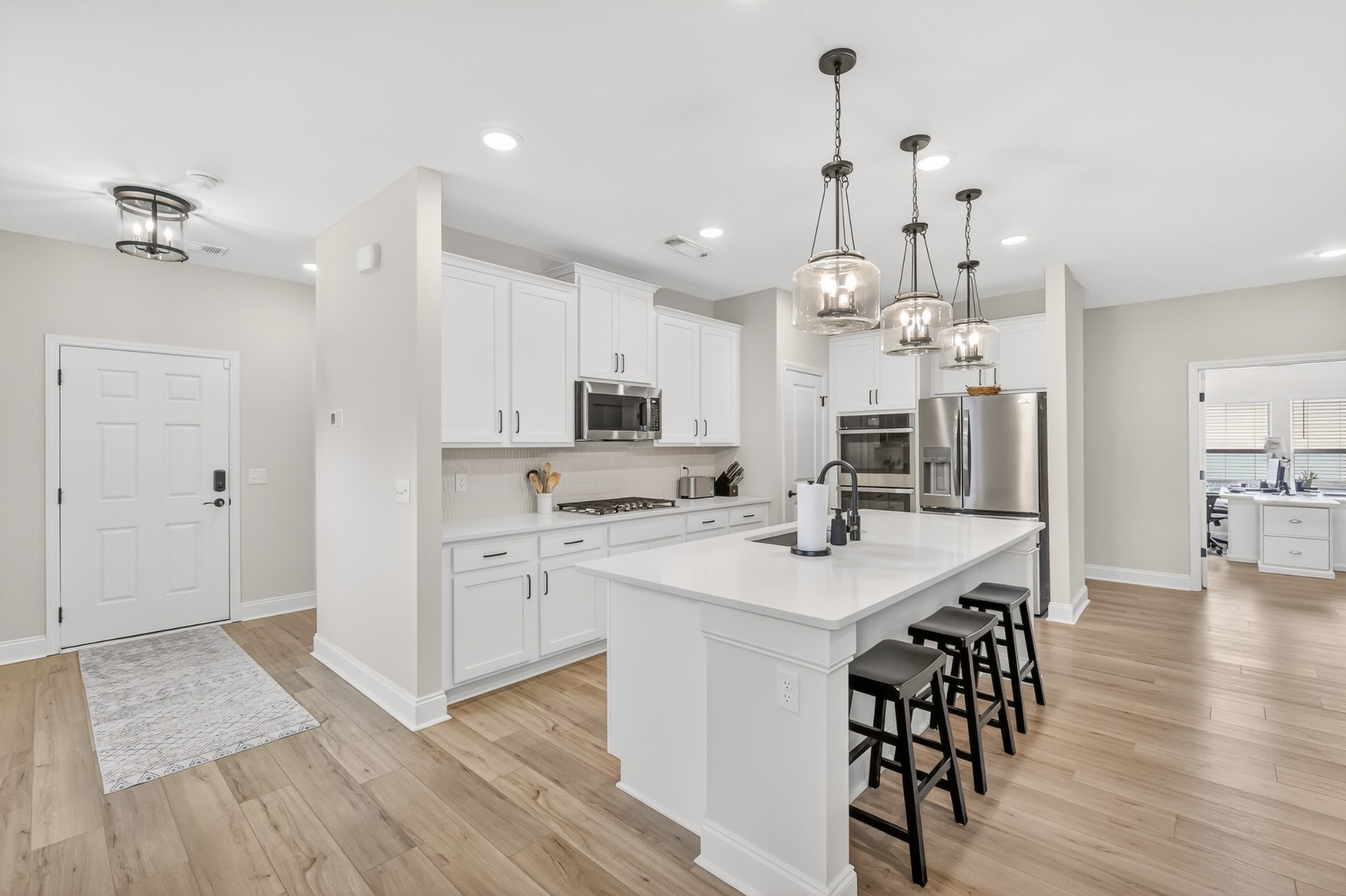 544 Banchory Dr