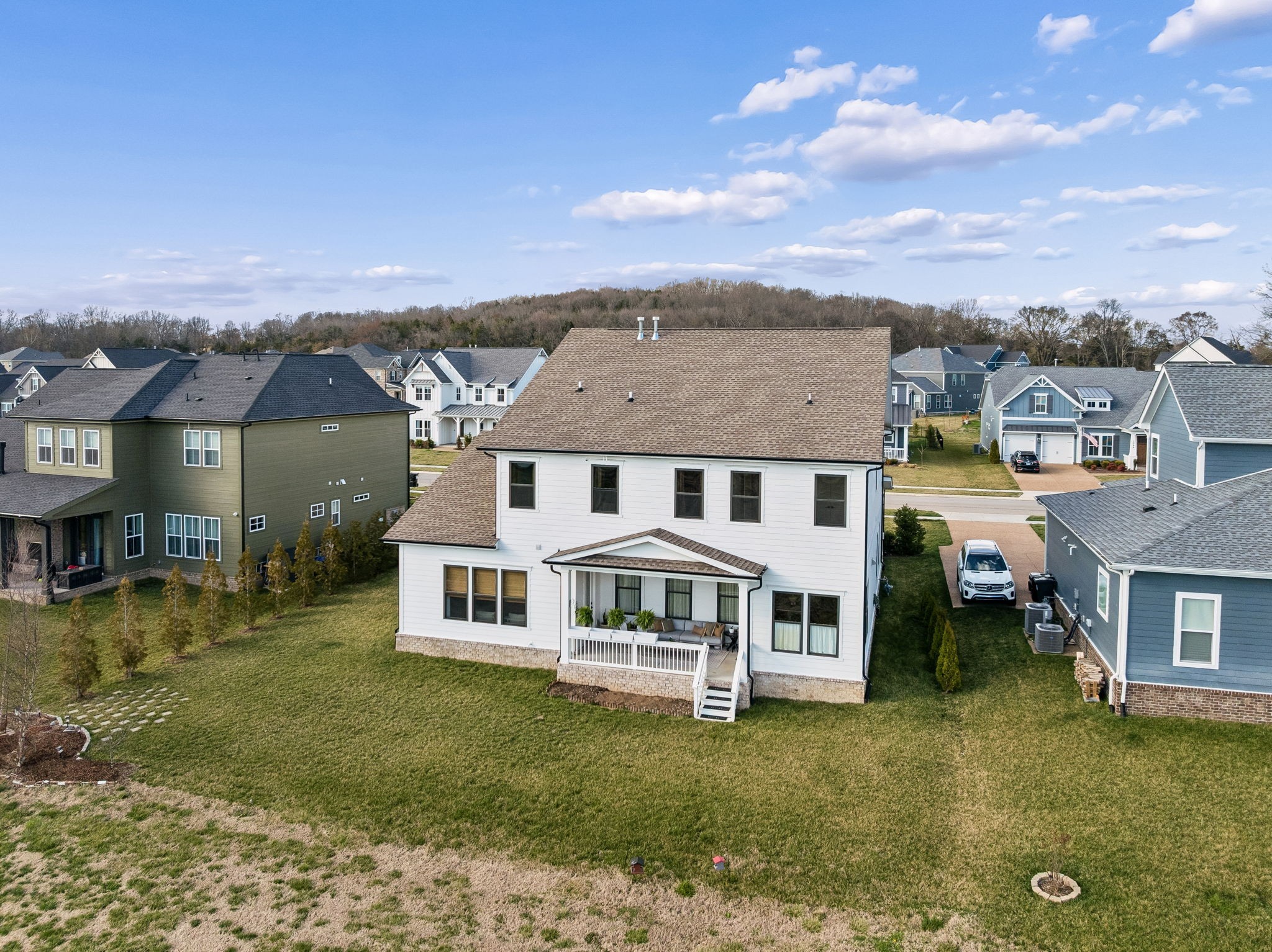 1049 Pine Creek Dr