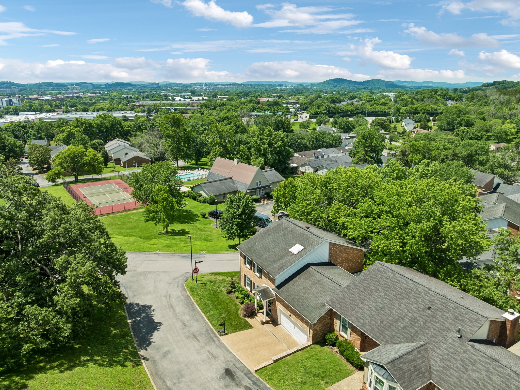 1621 Old Fowlkes Dr