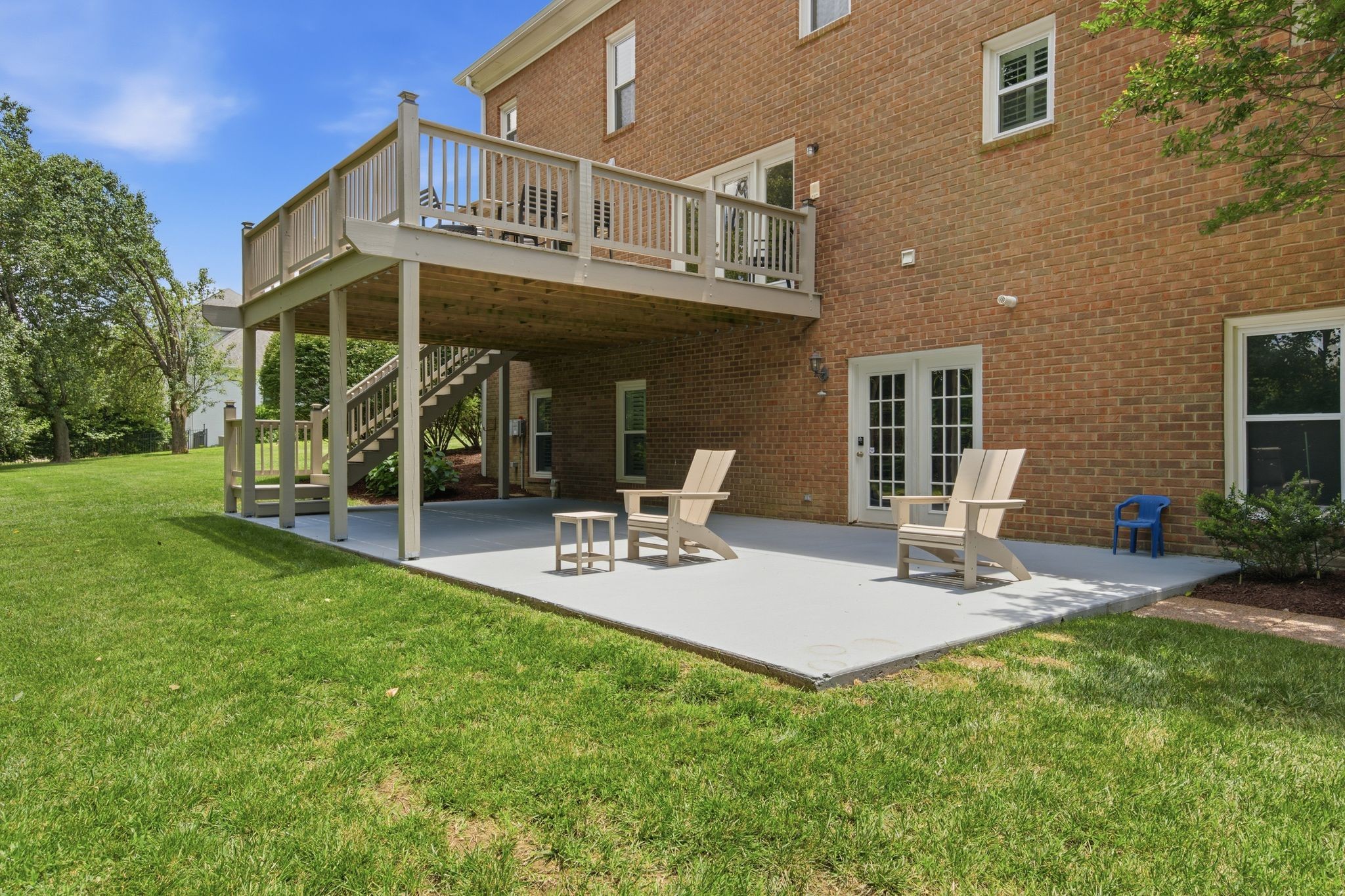 414 Mayfield Pl