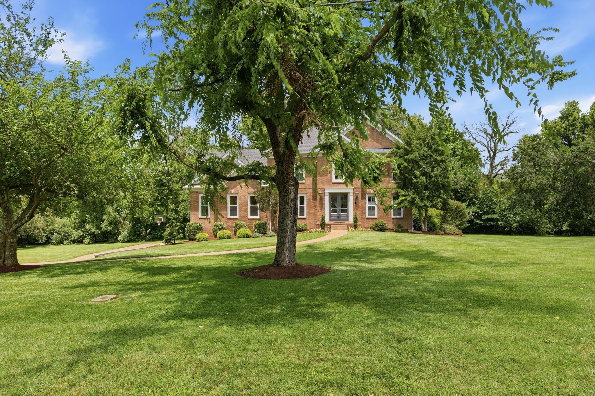 414 Mayfield Pl