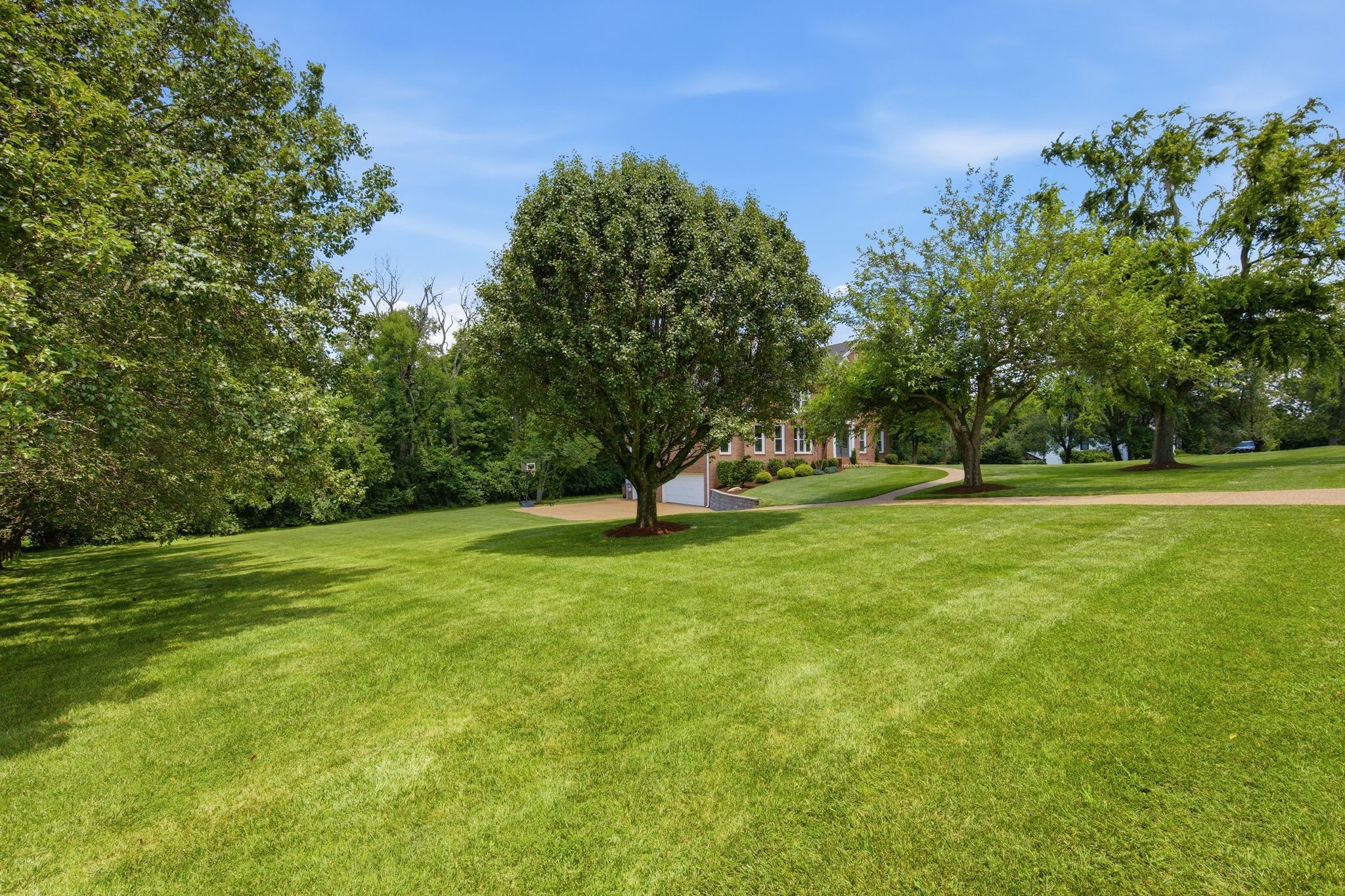 414 Mayfield Pl