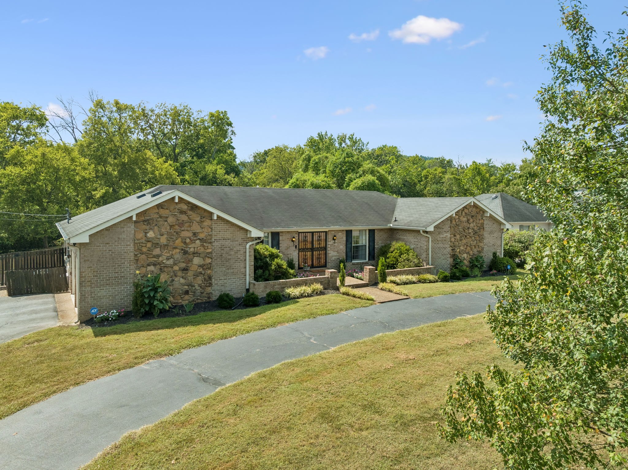 6011 Johnson Chapel Rd