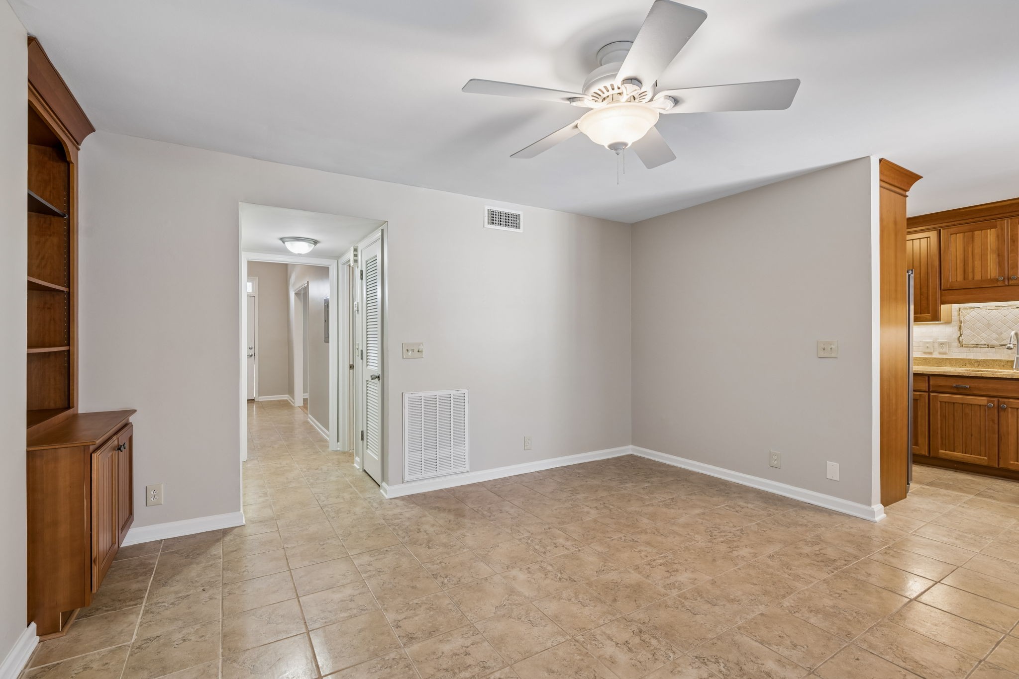 8300 Sawyer Brown Rd Unit: S303