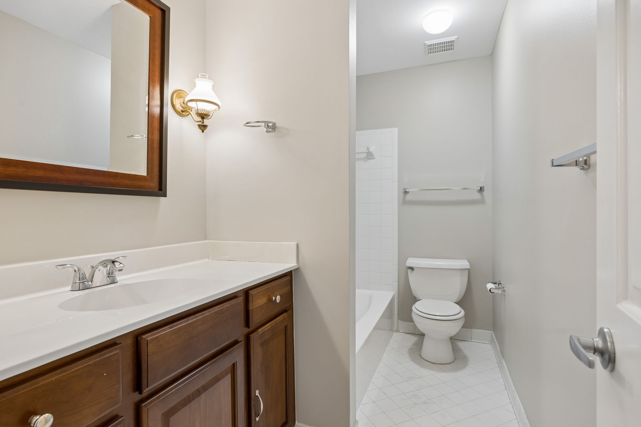 8300 Sawyer Brown Rd Unit: S303