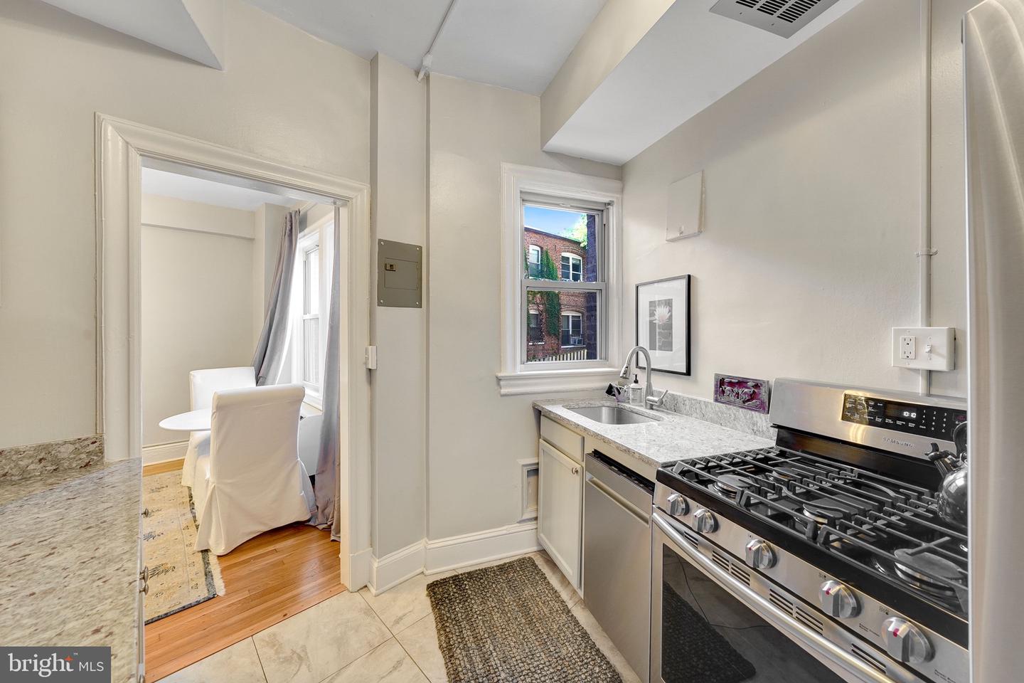 3446 Connecticut Ave NW #201